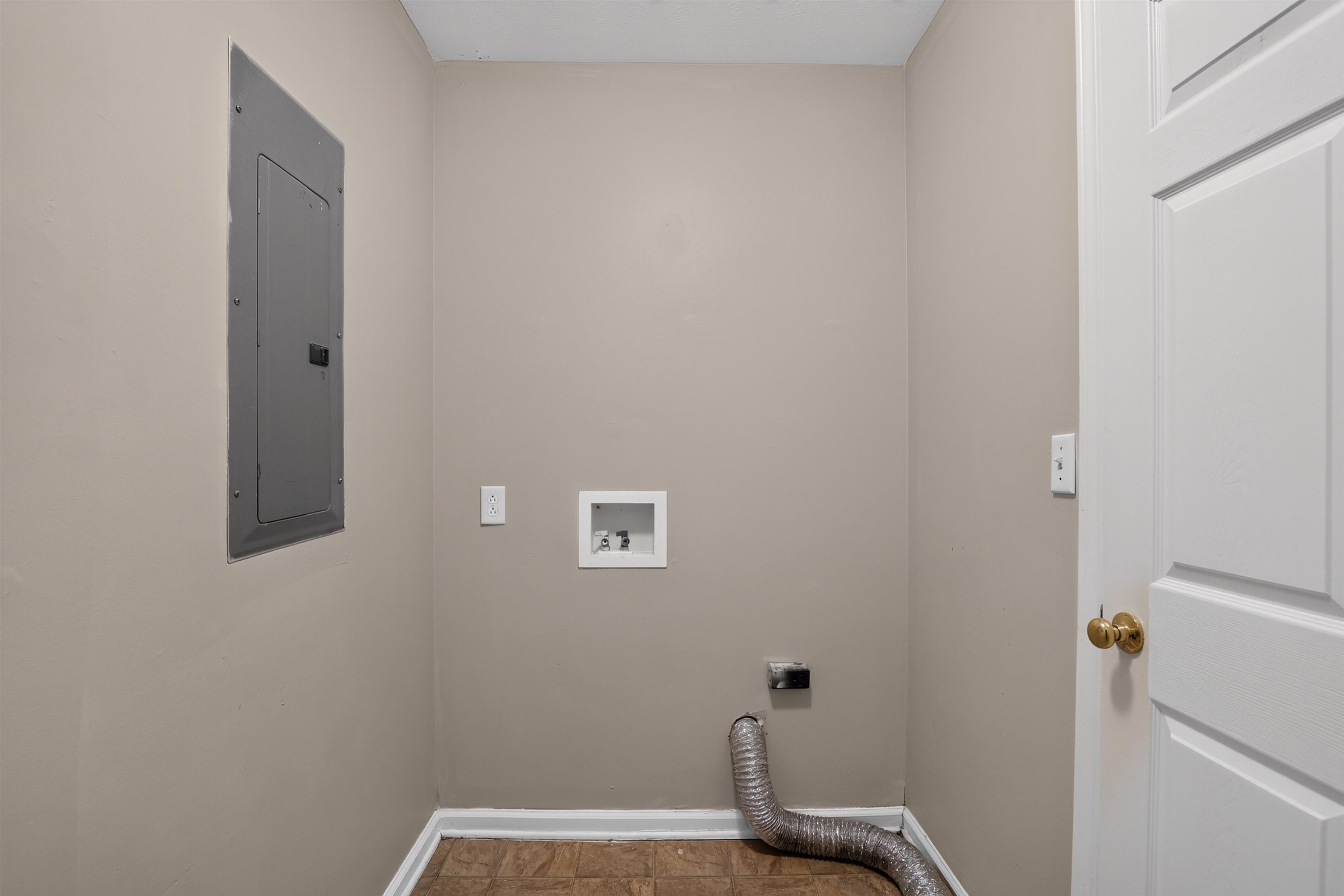 1841 Tamara Way Property Photo 29