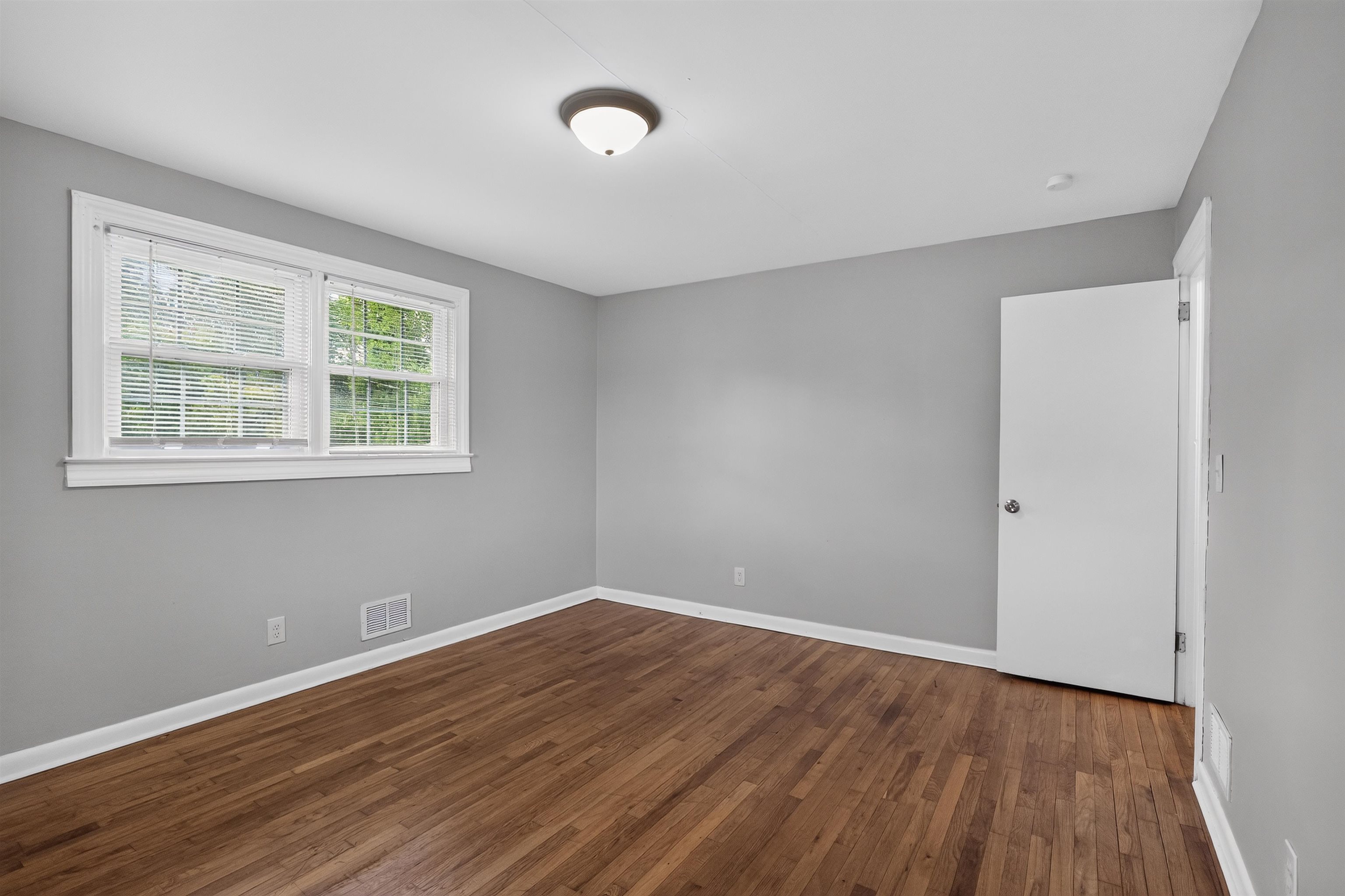 417 Crestview Drive Property Photo 19