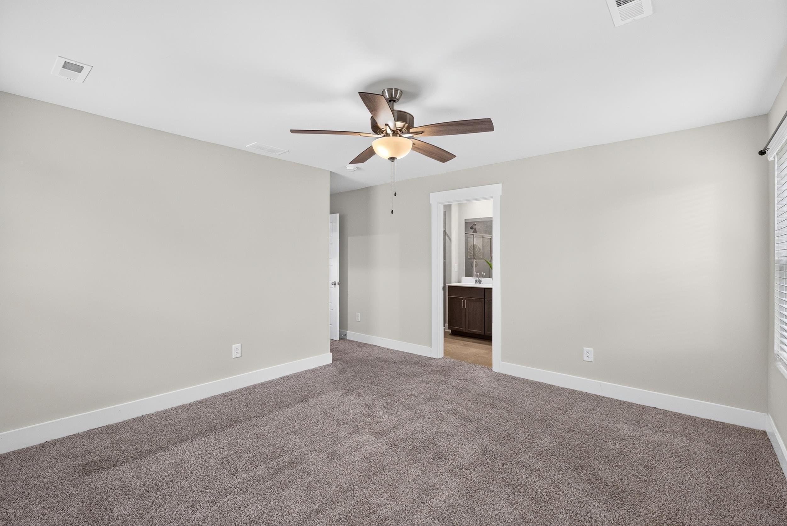 919 Yarn Way Property Photo 19