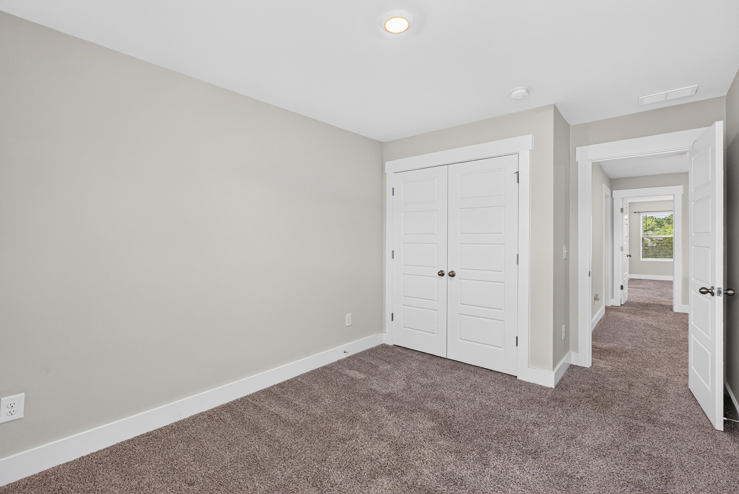 919 Yarn Way Property Photo 25