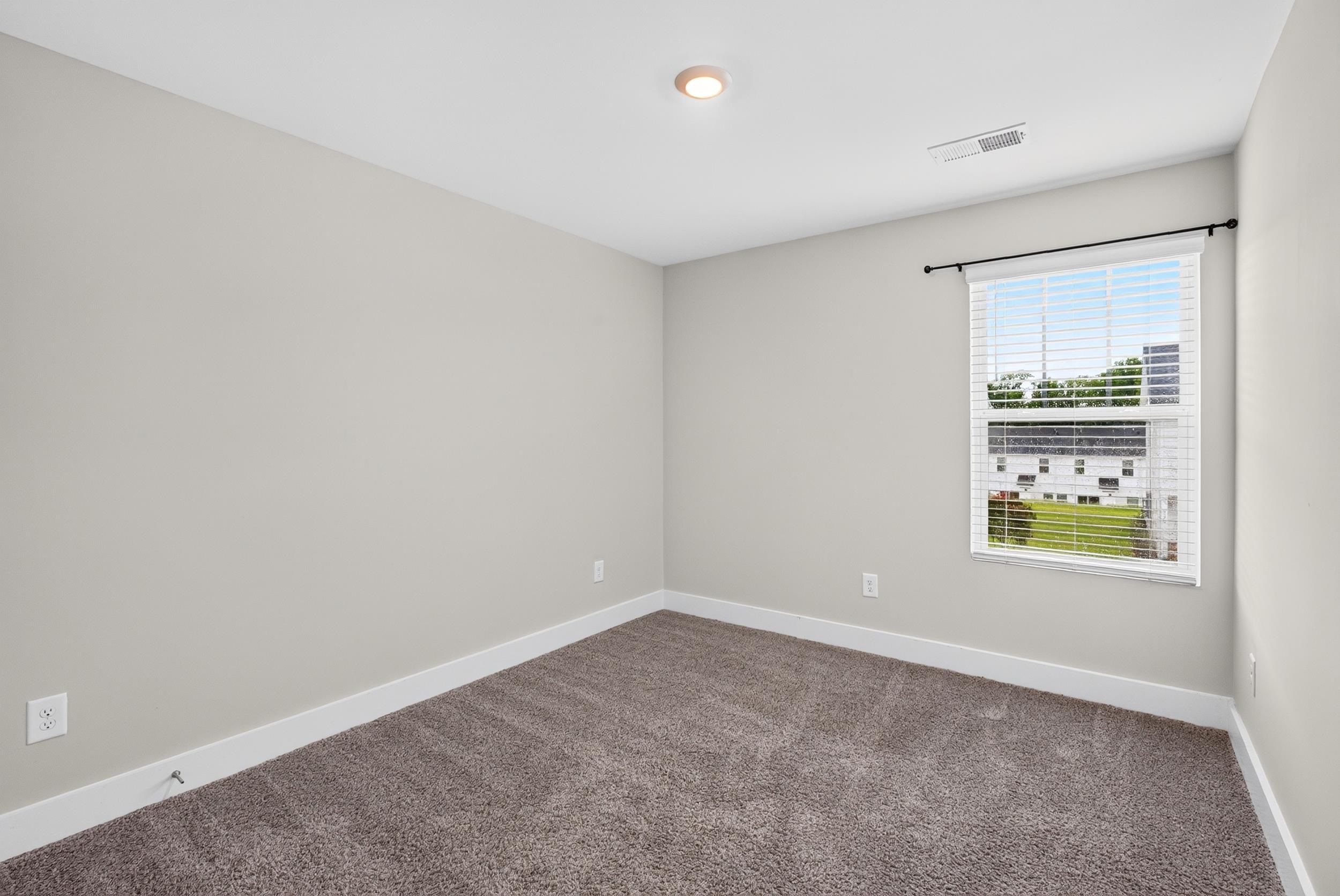 919 Yarn Way Property Photo 26