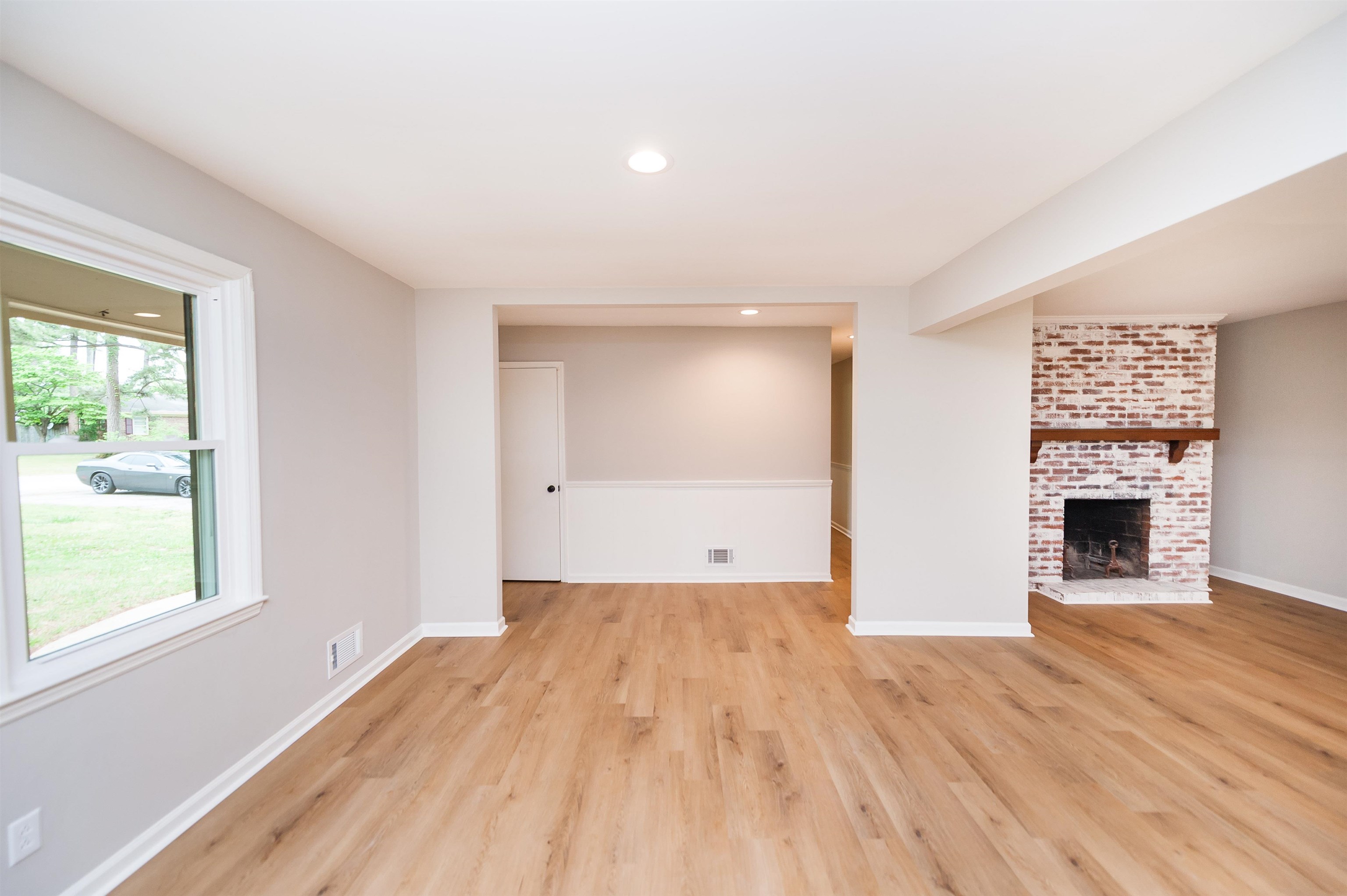 2031 Evergreen Drive Property Photo 6