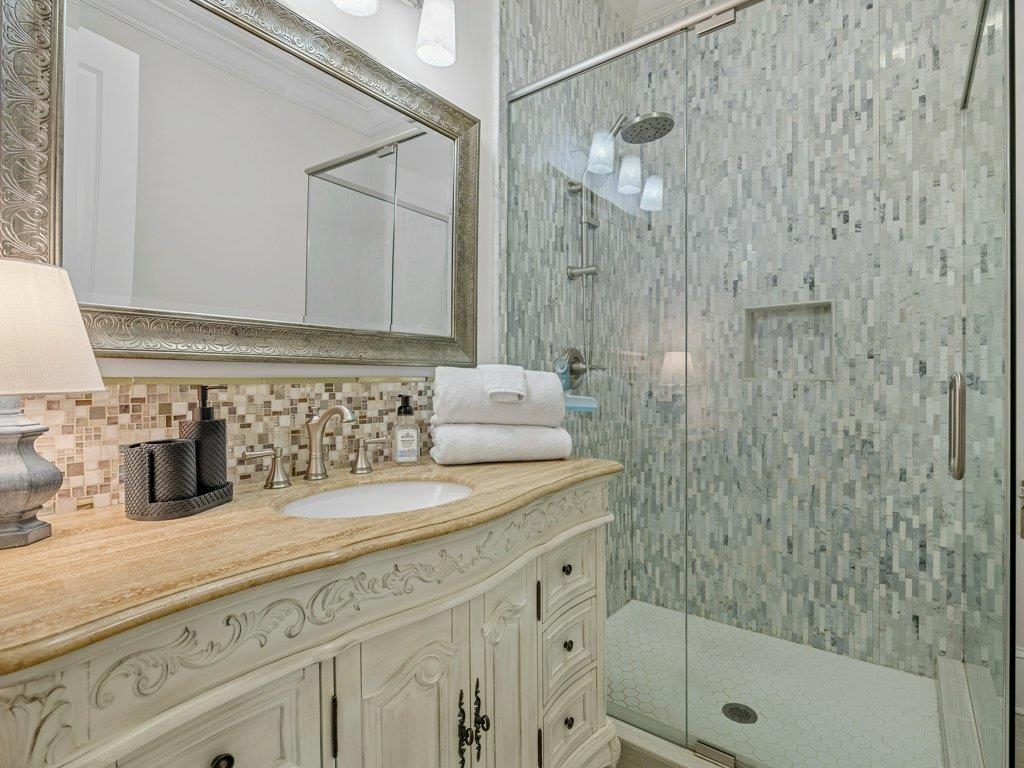 504 World Tour Drive Property Photo 41