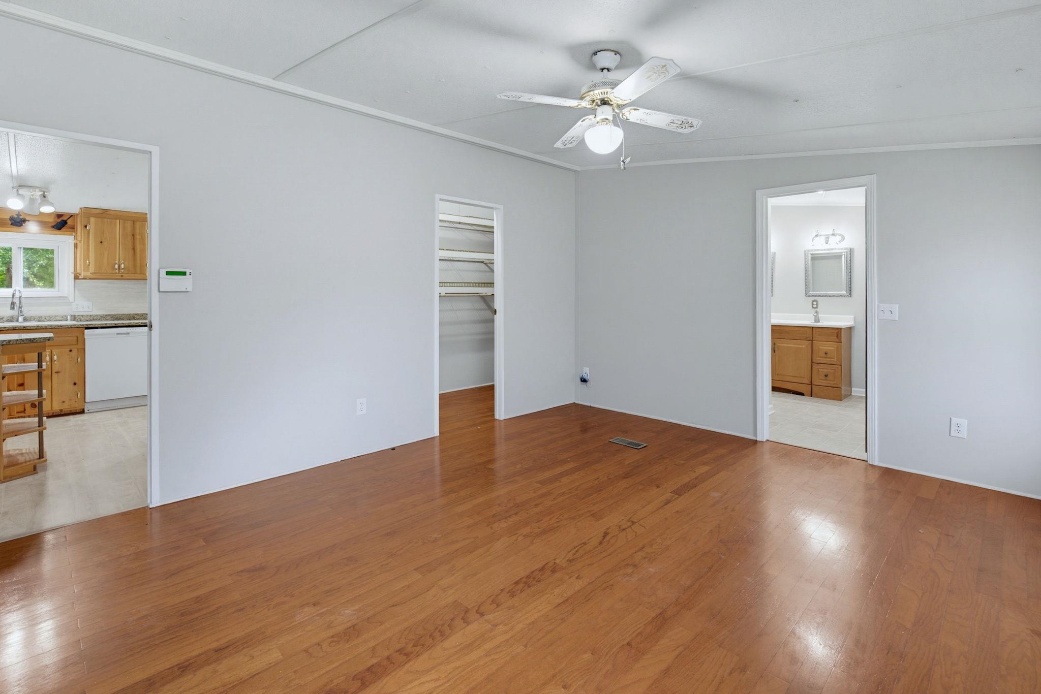 462 Forest Drive Property Photo 27