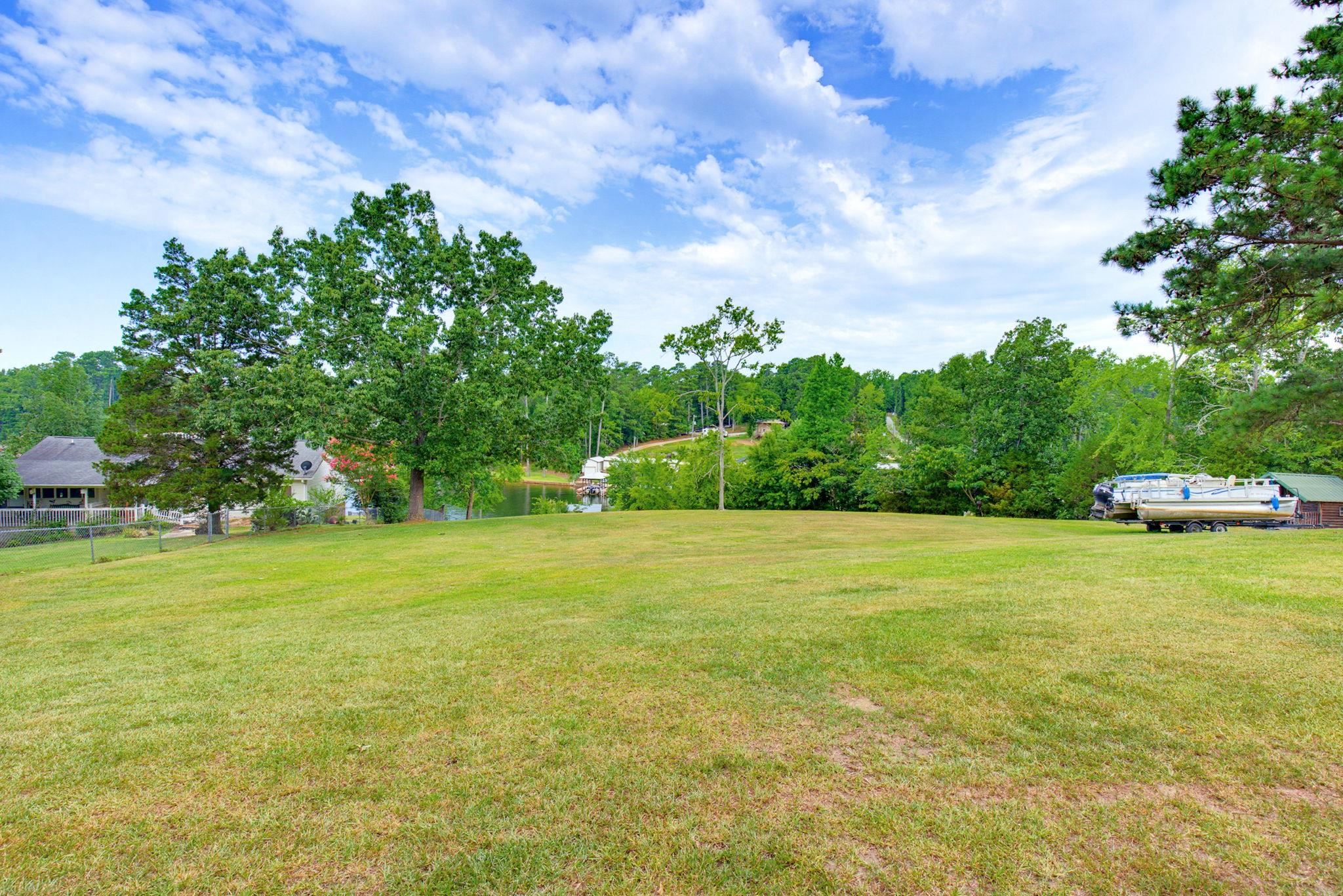 462 Forest Drive Property Photo 40