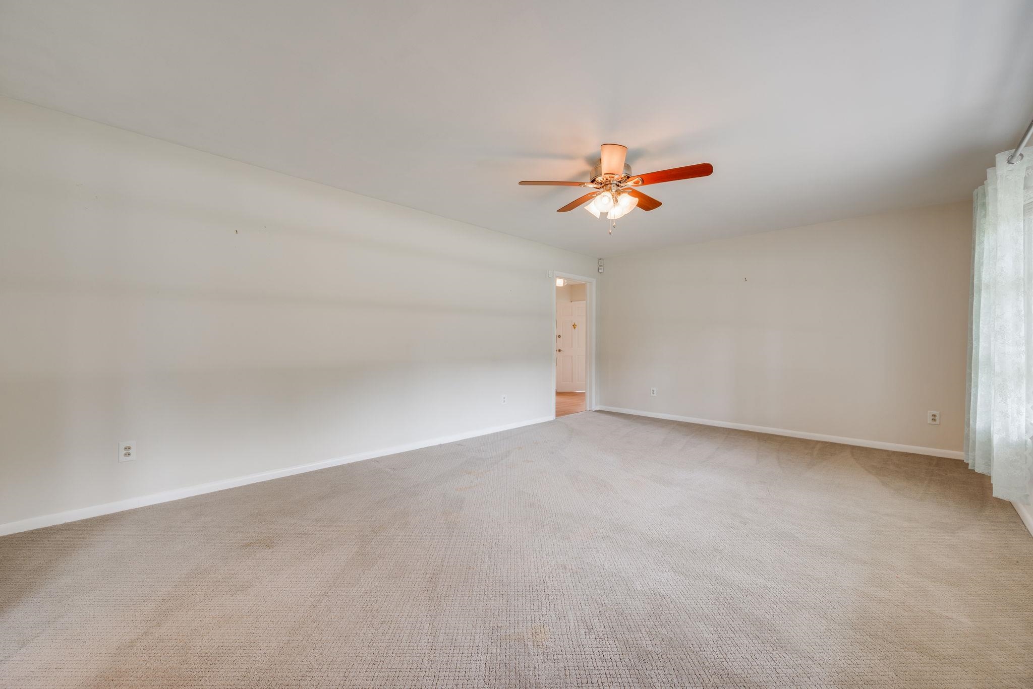 217 Navaho Drive Property Photo 7