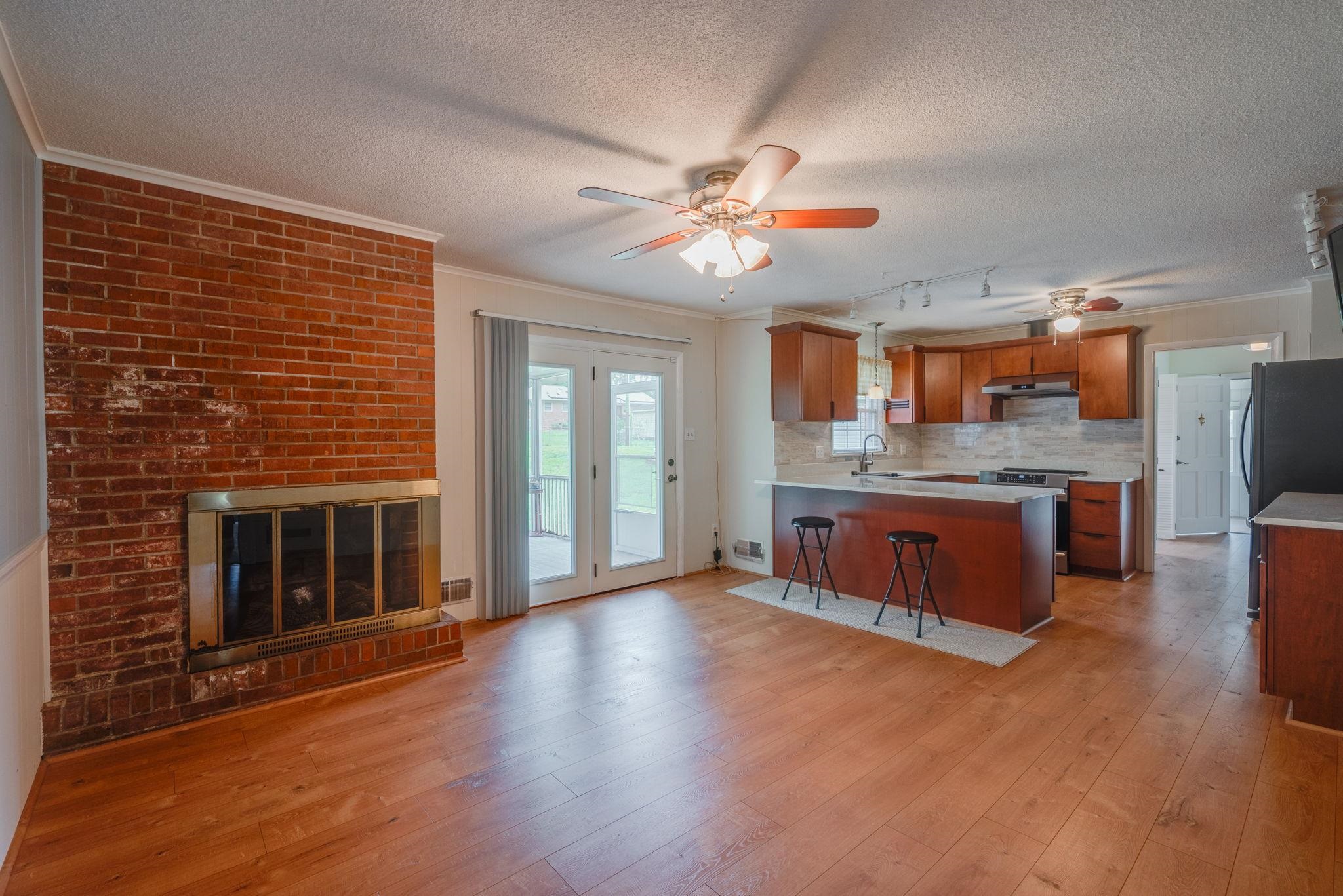 217 Navaho Drive Property Photo 11