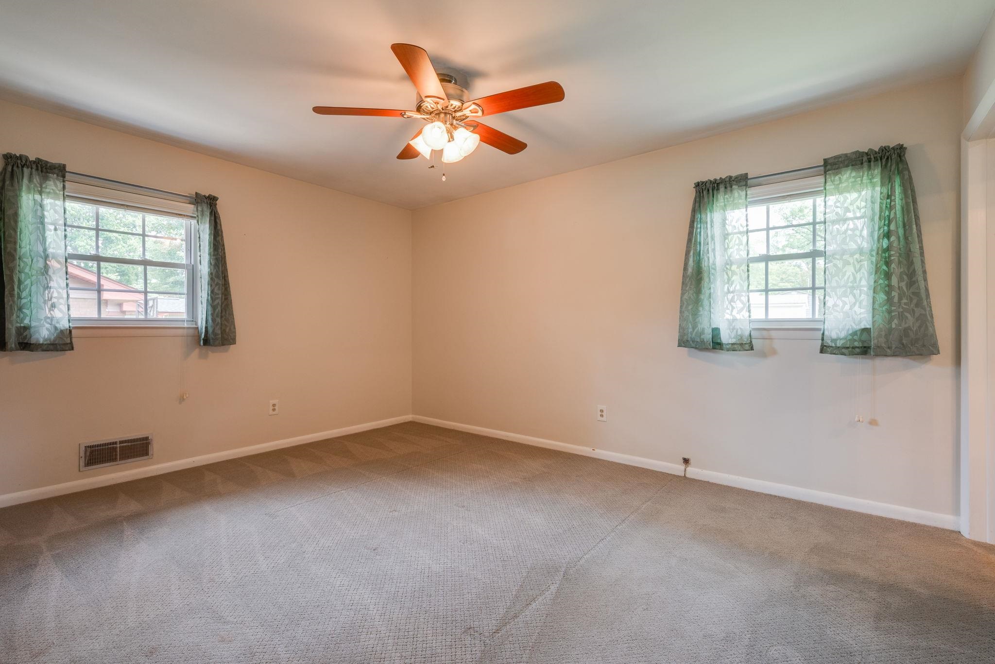 217 Navaho Drive Property Photo 24