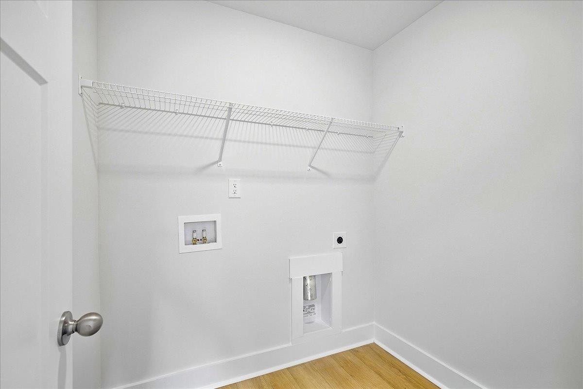 809 Lonsdale Court Property Photo 29
