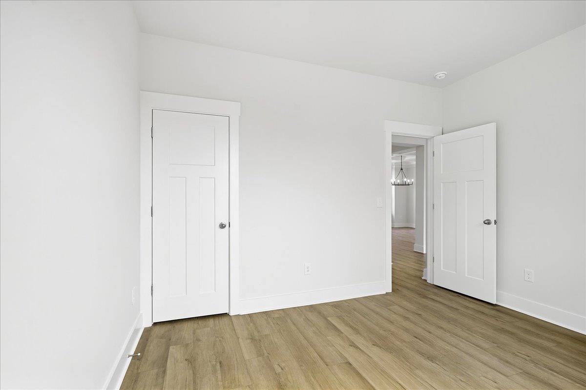809 Lonsdale Court Property Photo 33