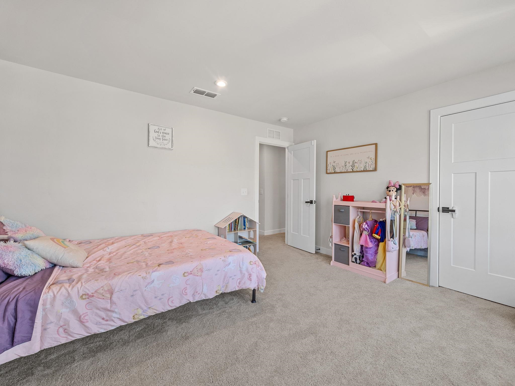 629 Lady Fern Drive Property Photo 31