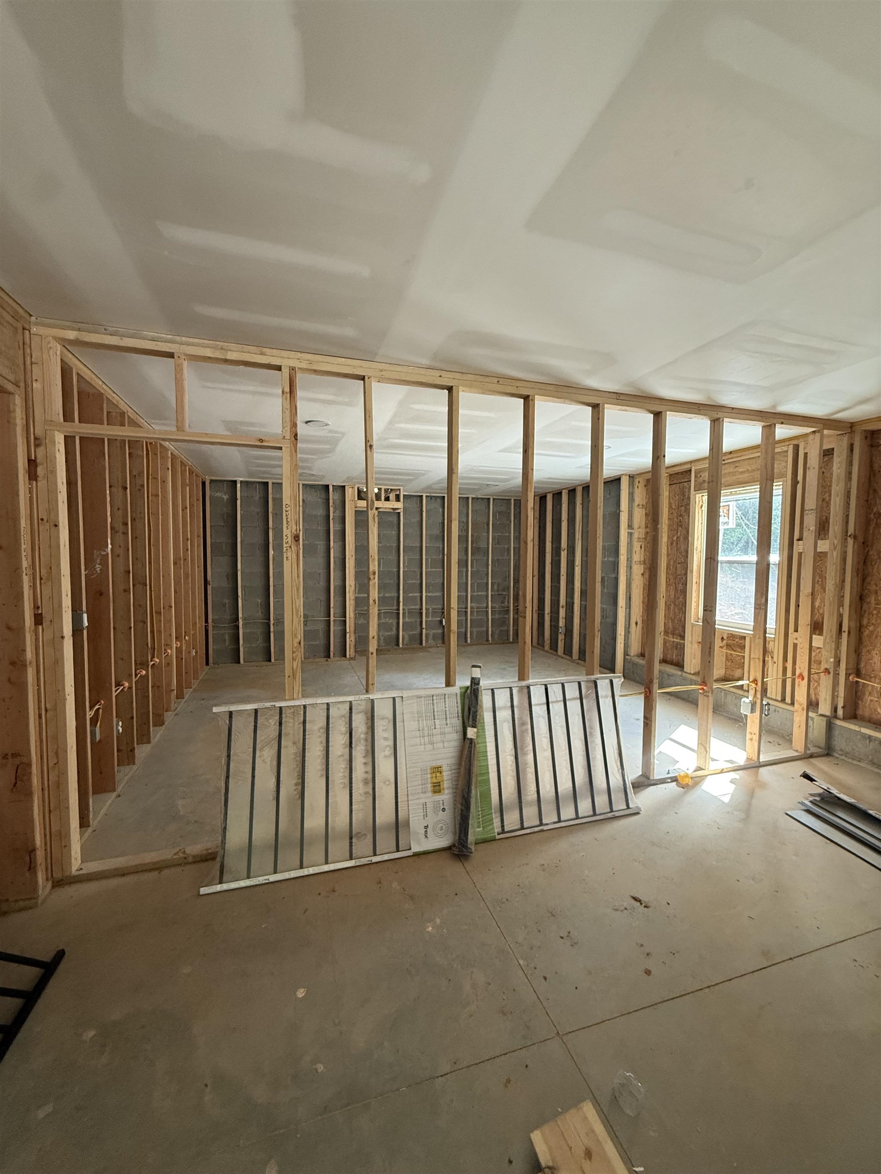 210 Stanley Drive Property Photo 21