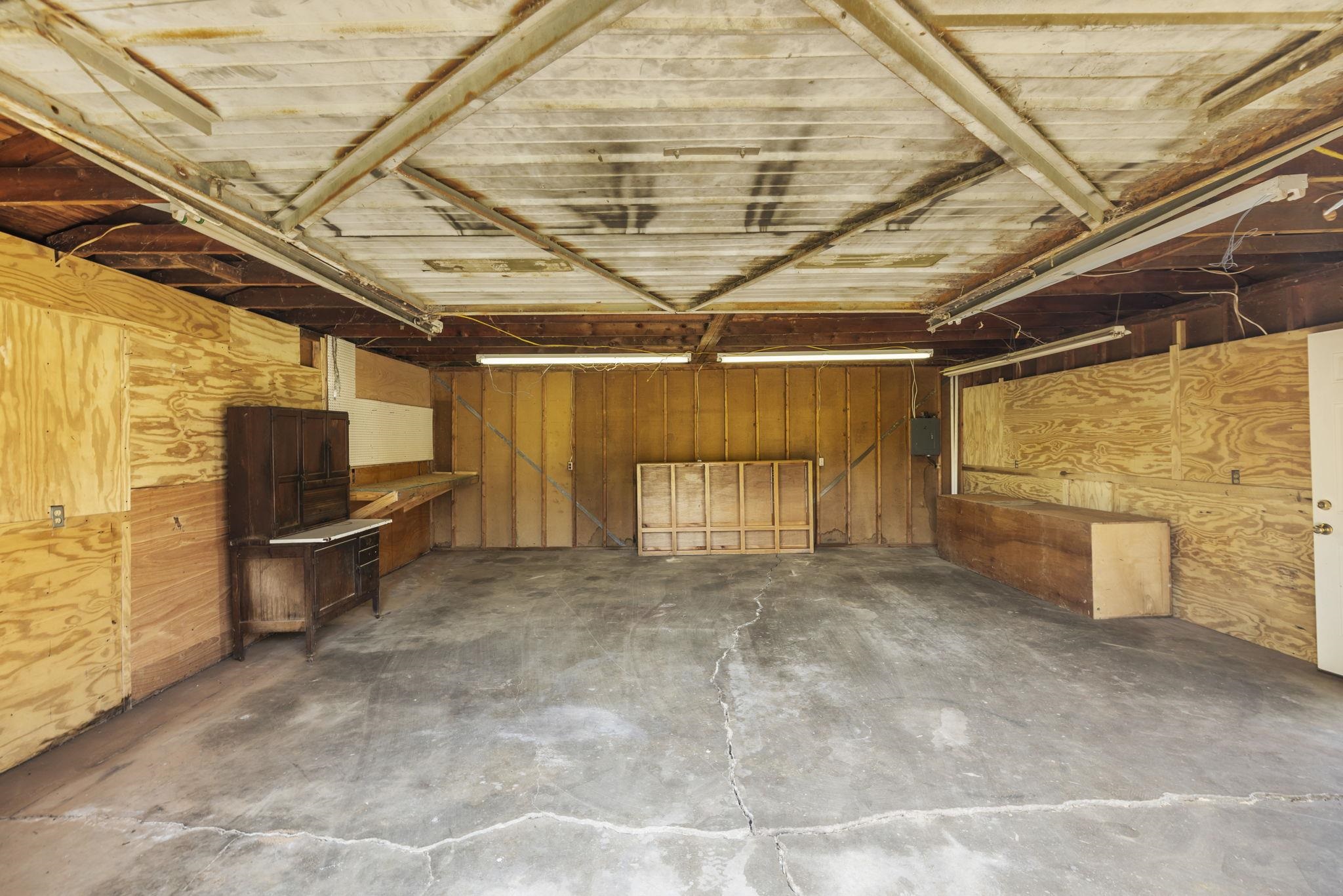 339422 Property Photo 28