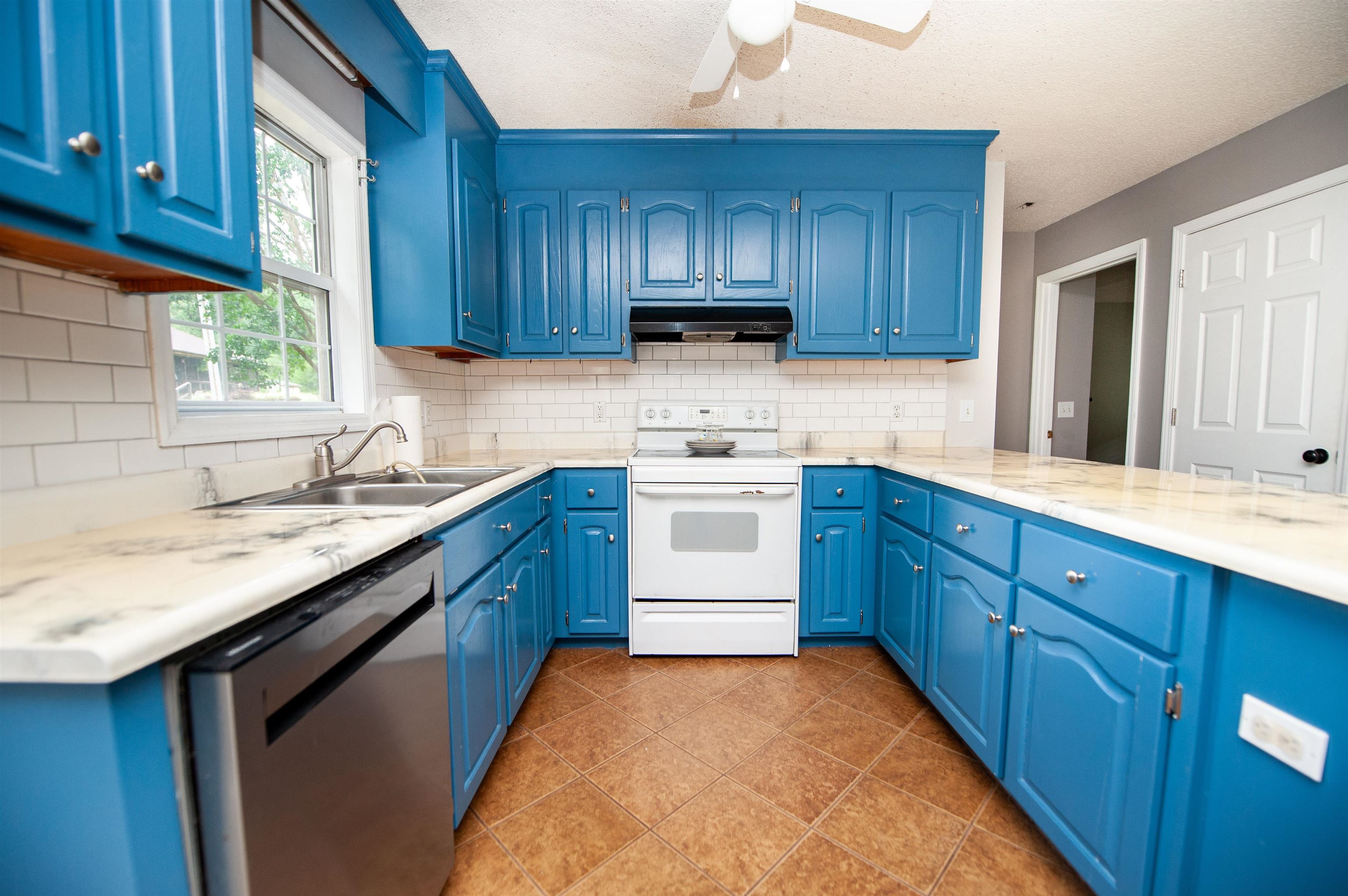 1026 Anderson Road Property Photo 12
