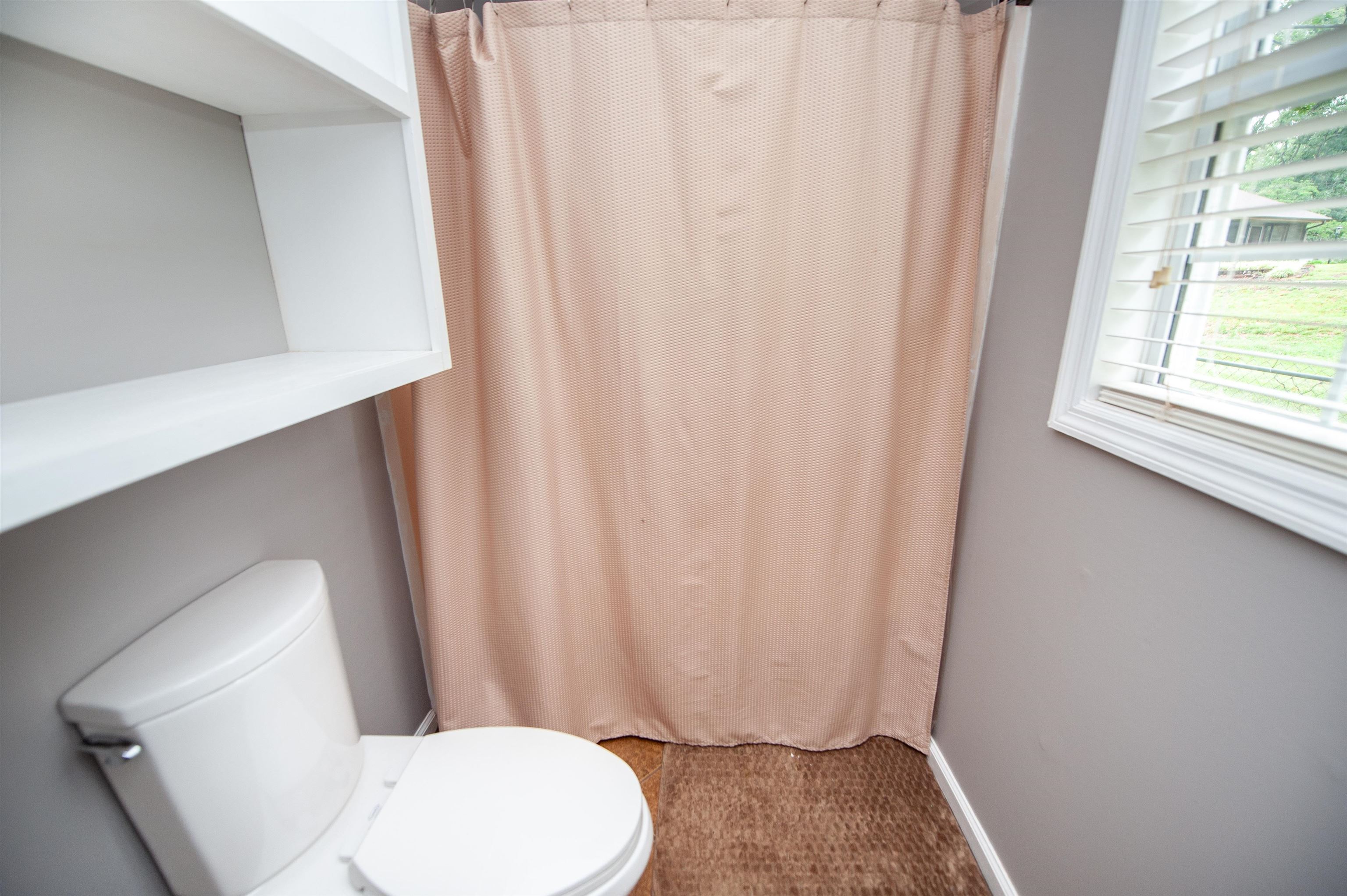 1026 Anderson Road Property Photo 22