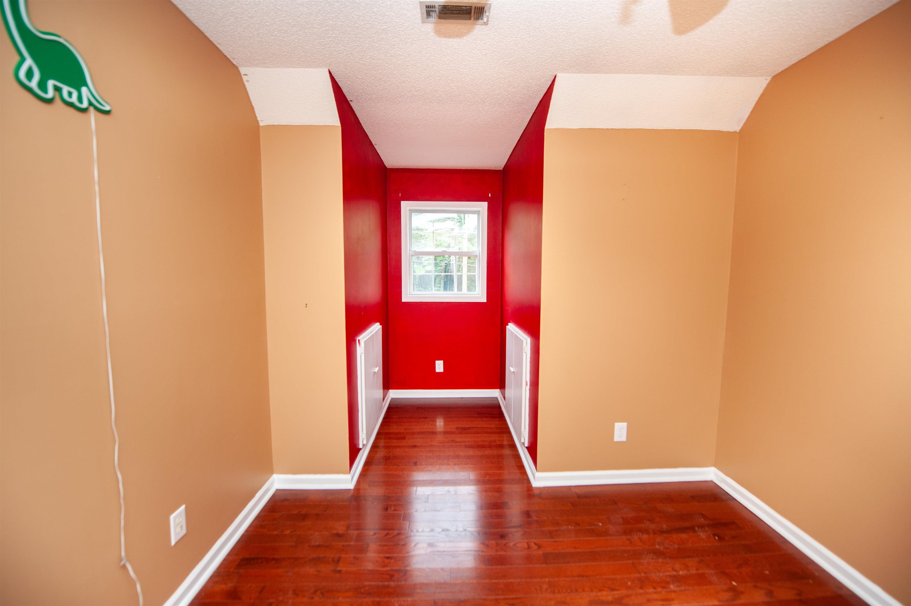 1026 Anderson Road Property Photo 27