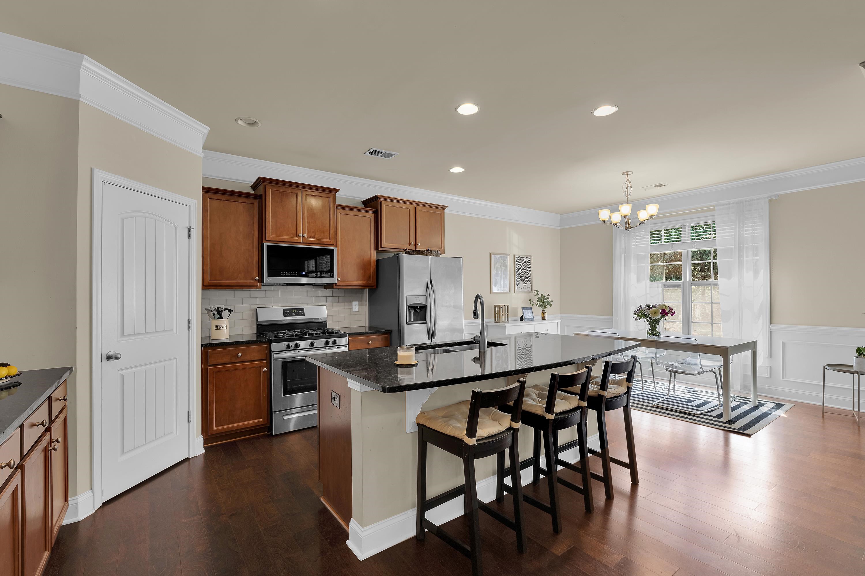 207 Santa Ana Way Property Photo 8
