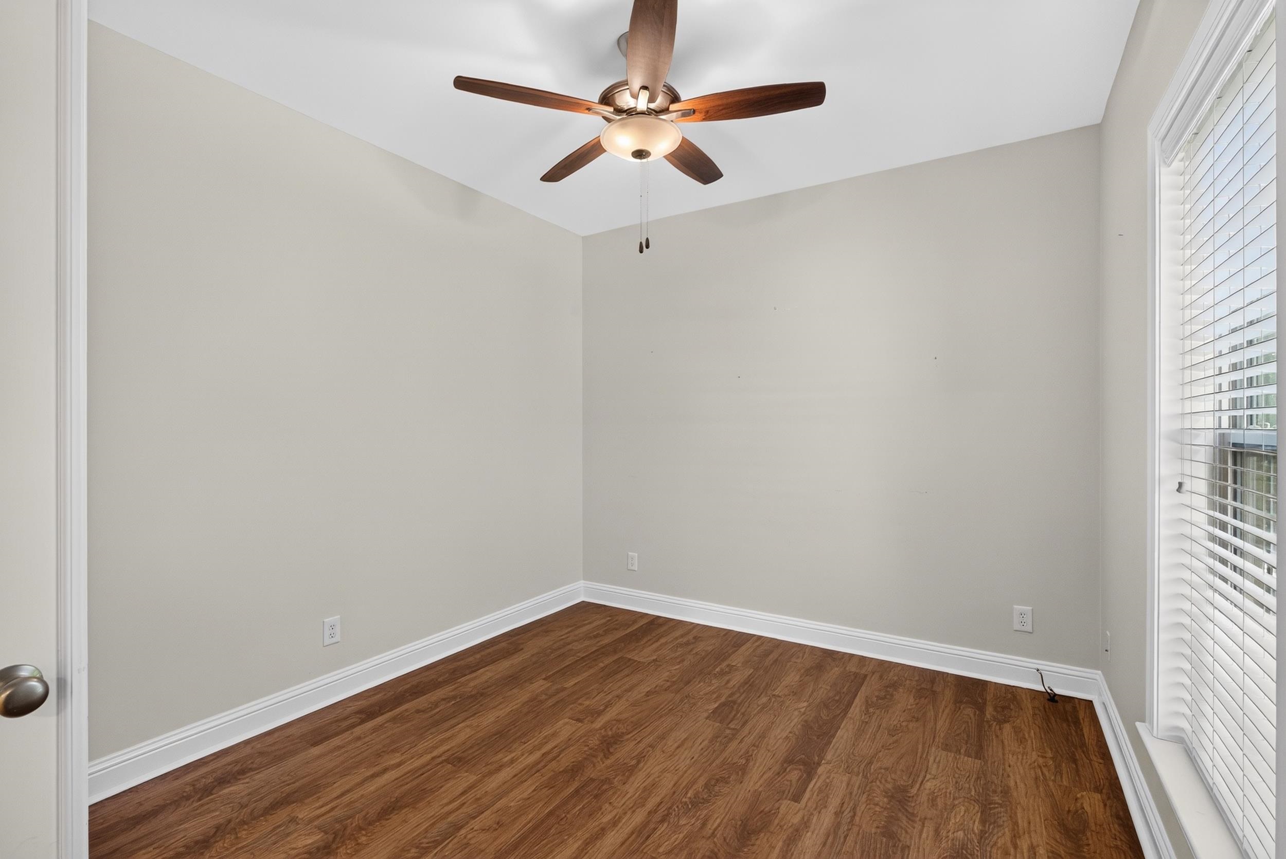 748 N Elm Avenue Property Photo 7
