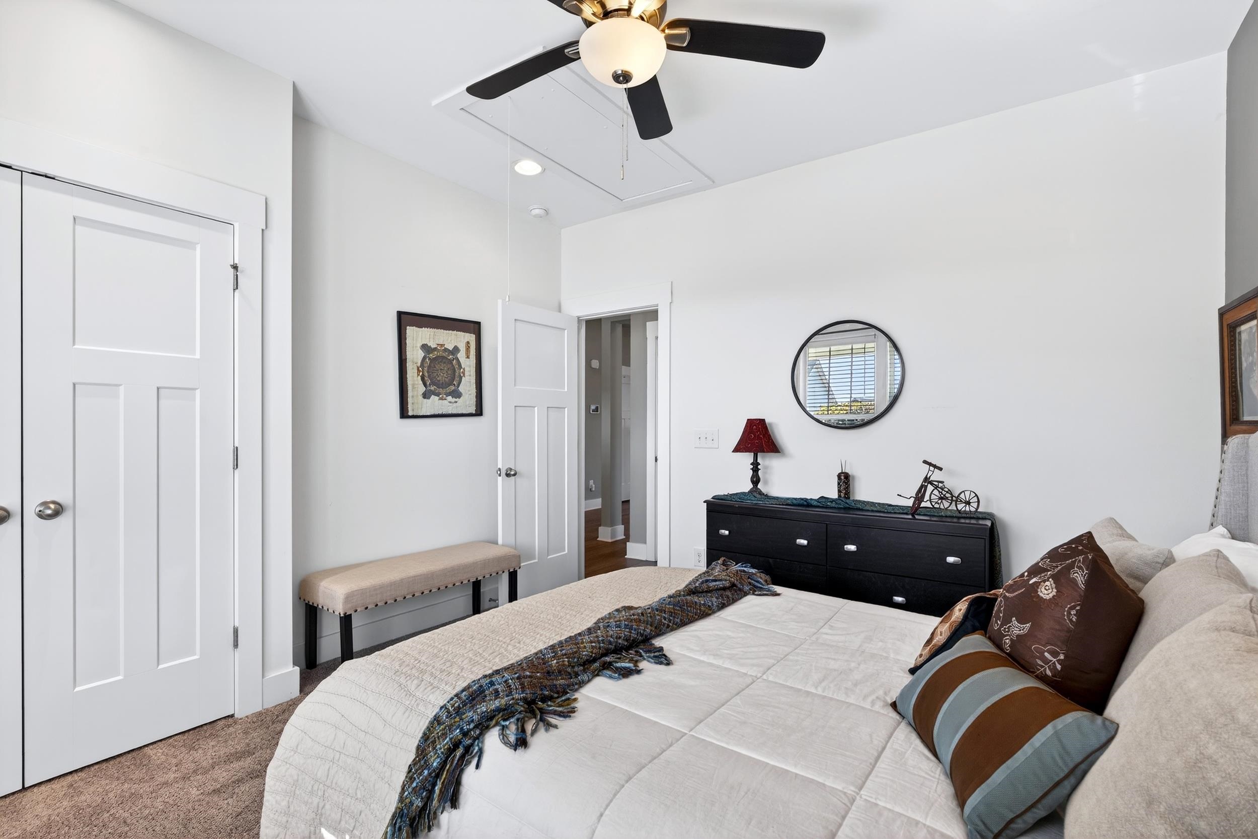 402 Vestry Place Property Photo 24