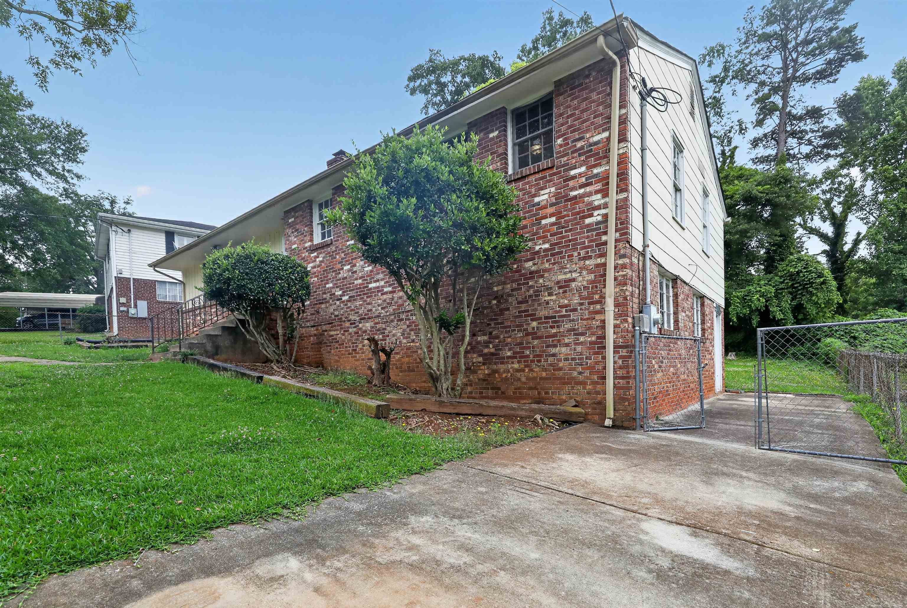 22 Westbrook Lane Property Photo 27