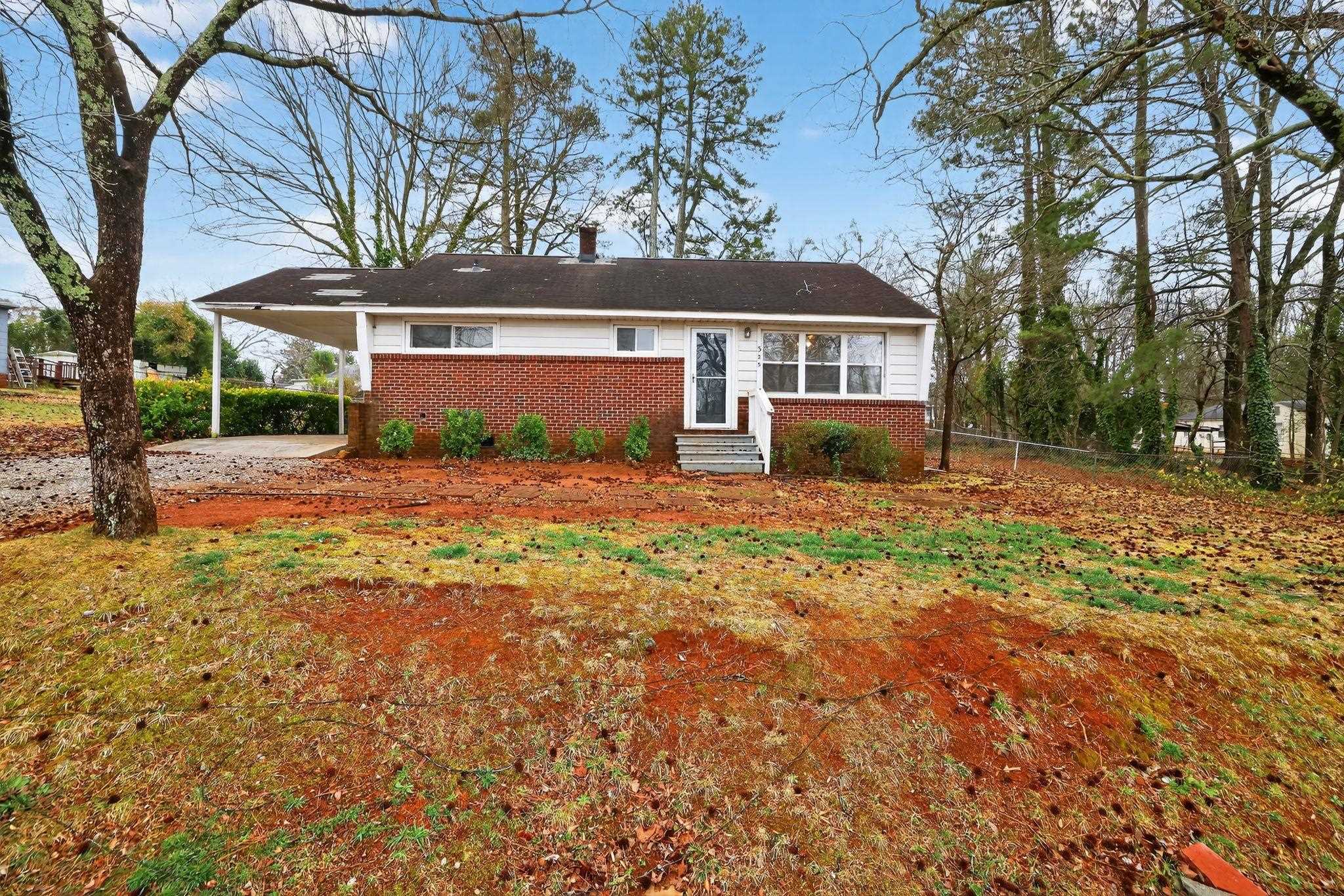 325 Merideth Circle Property Photo 4