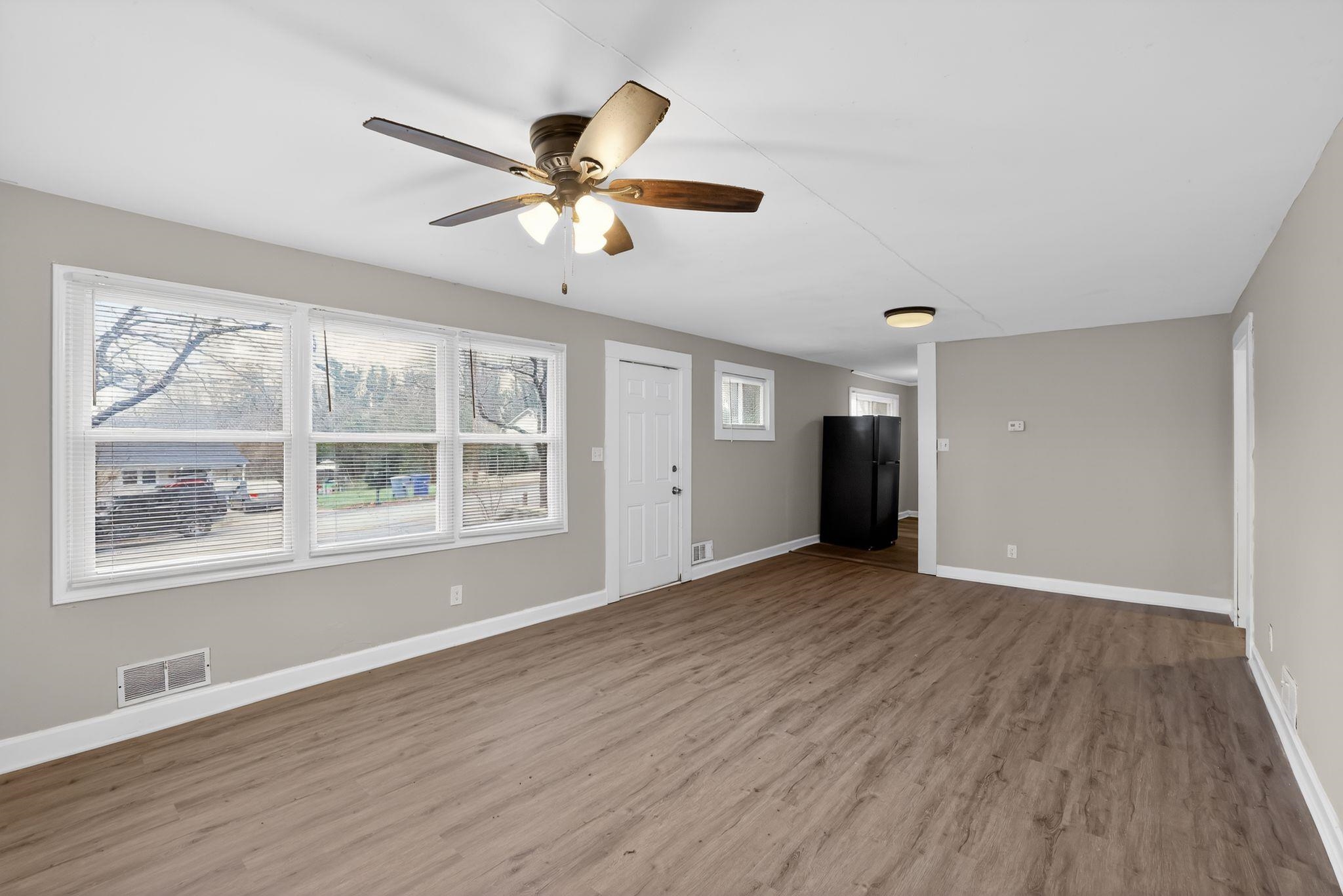 325 Merideth Circle Property Photo 18