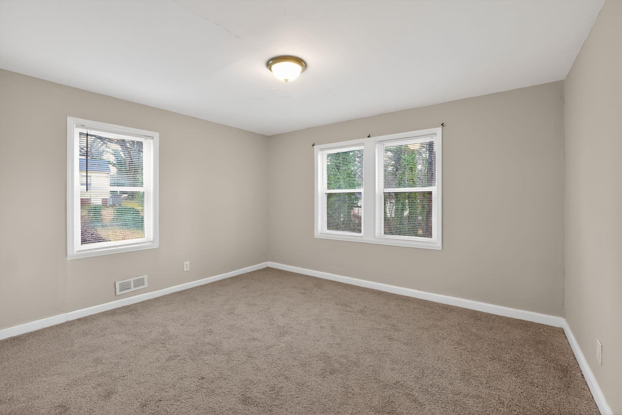 325 Merideth Circle Property Photo 19