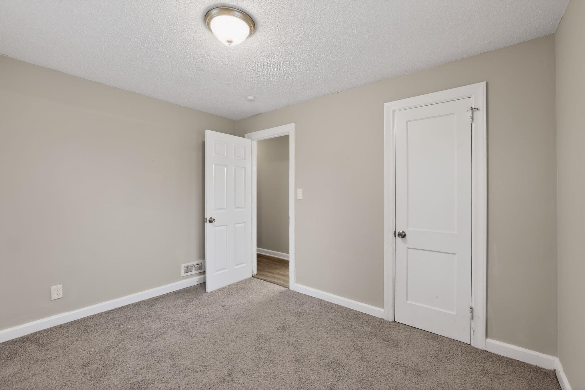 325 Merideth Circle Property Photo 27