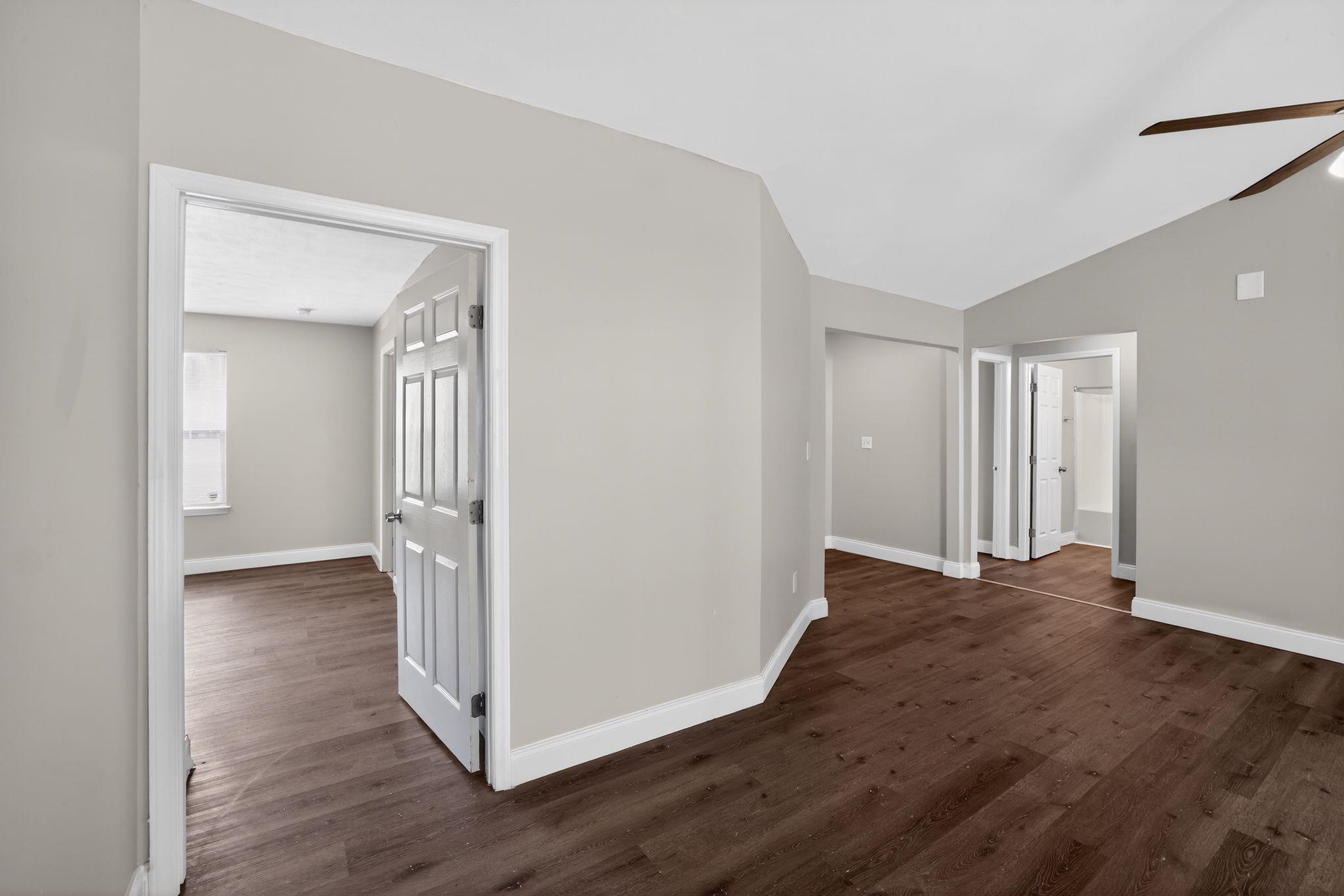 1828 Tamara Way Property Photo 34