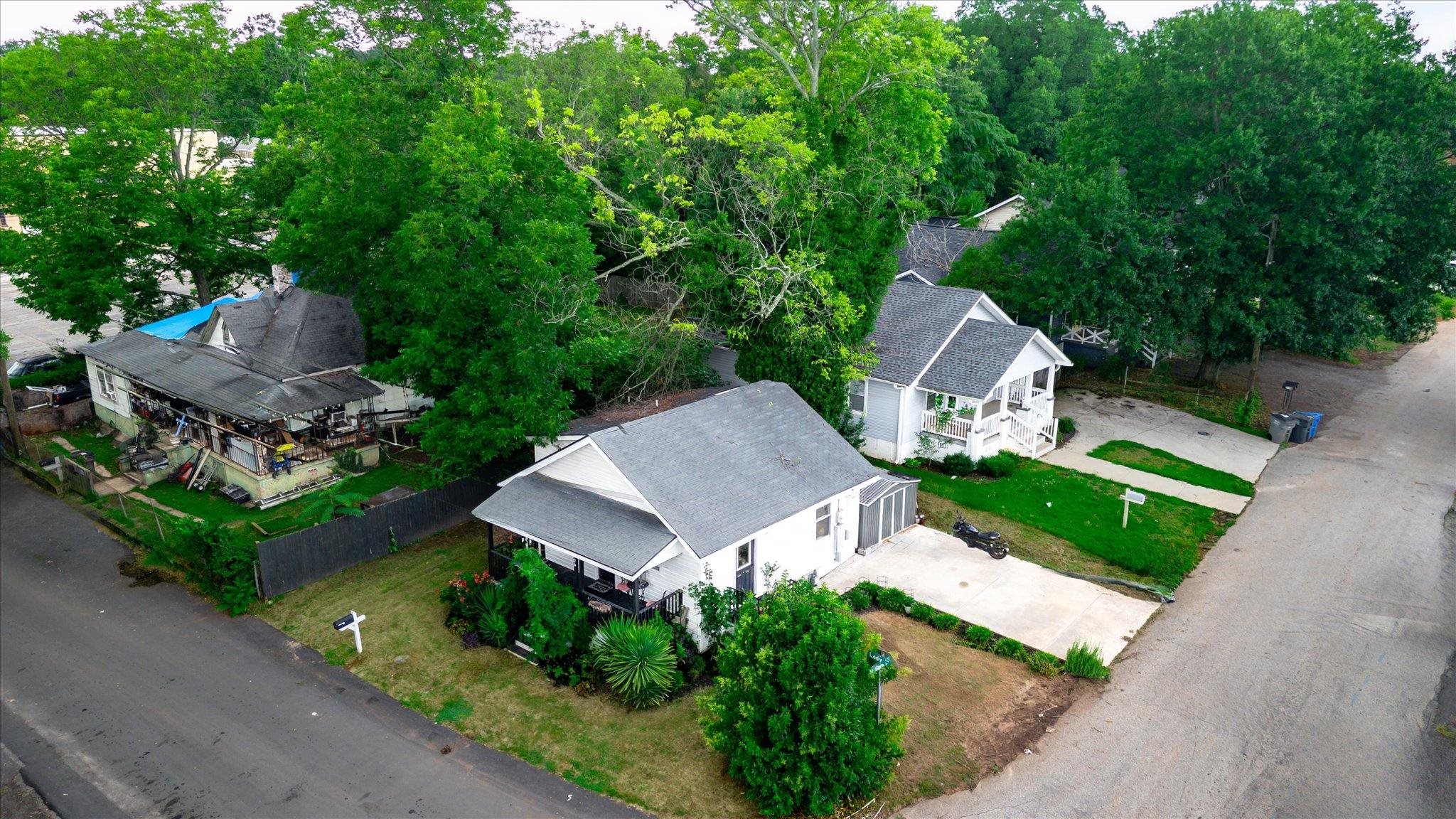 306 Lady Street Property Photo 26