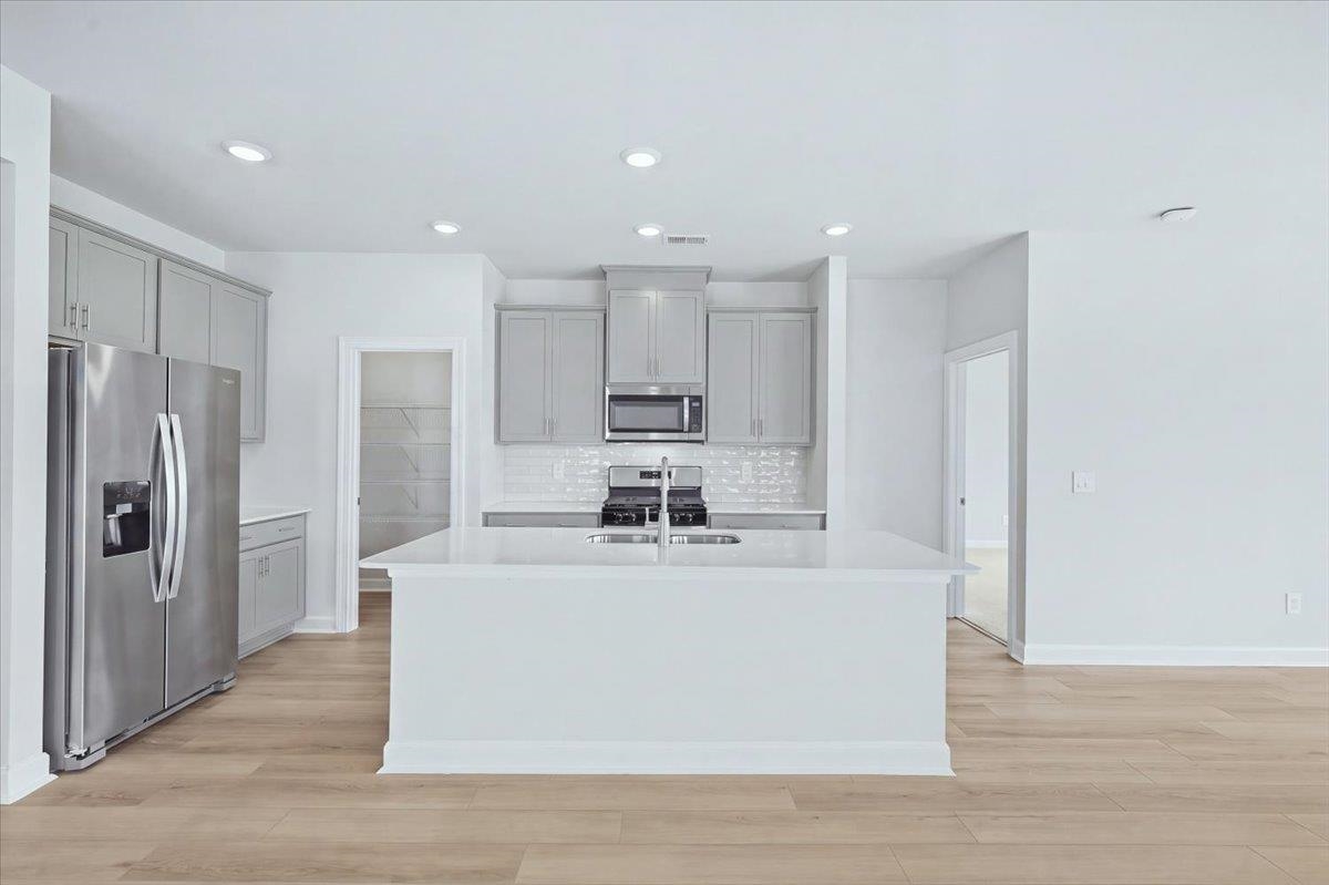 939 Rising Oak Court Property Photo 11