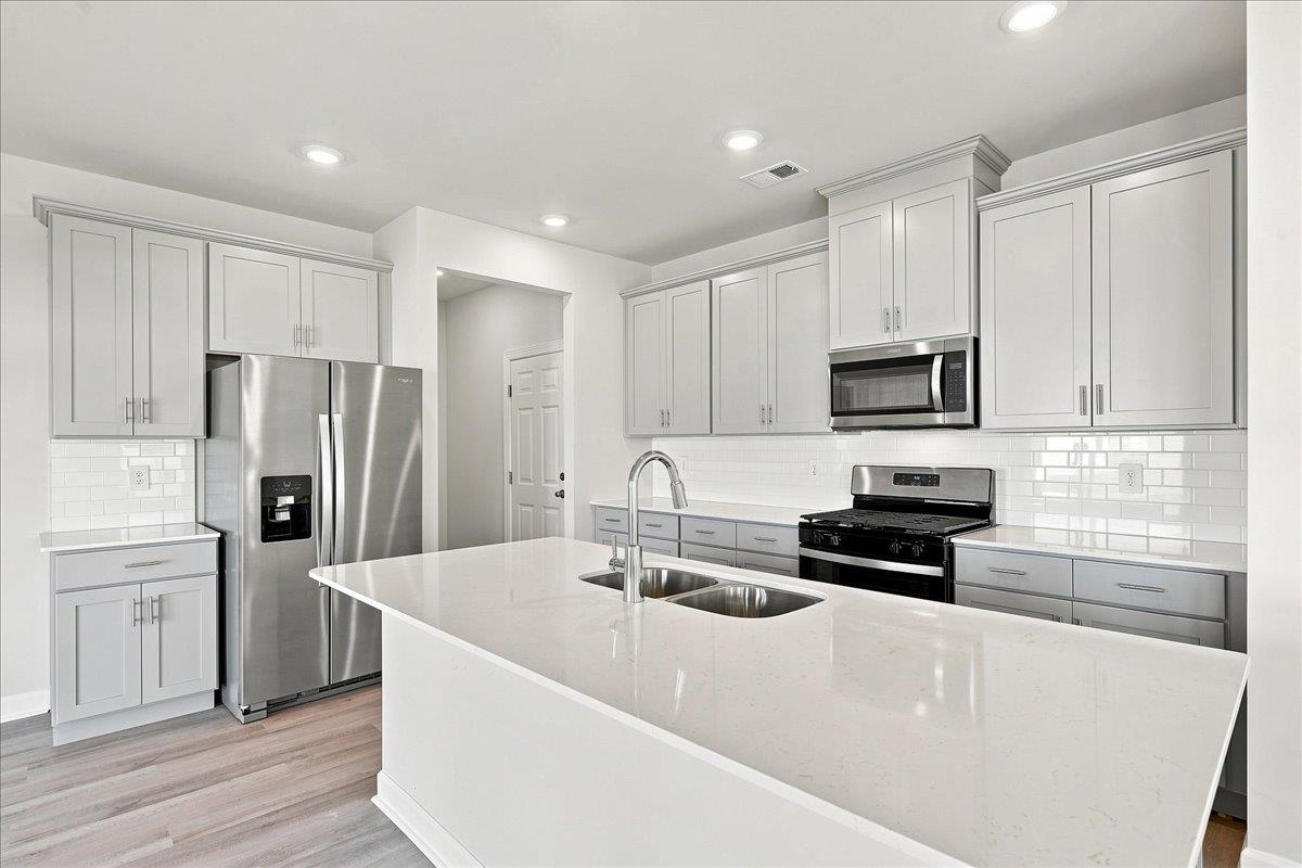 118 Gibbon Way Property Photo 10