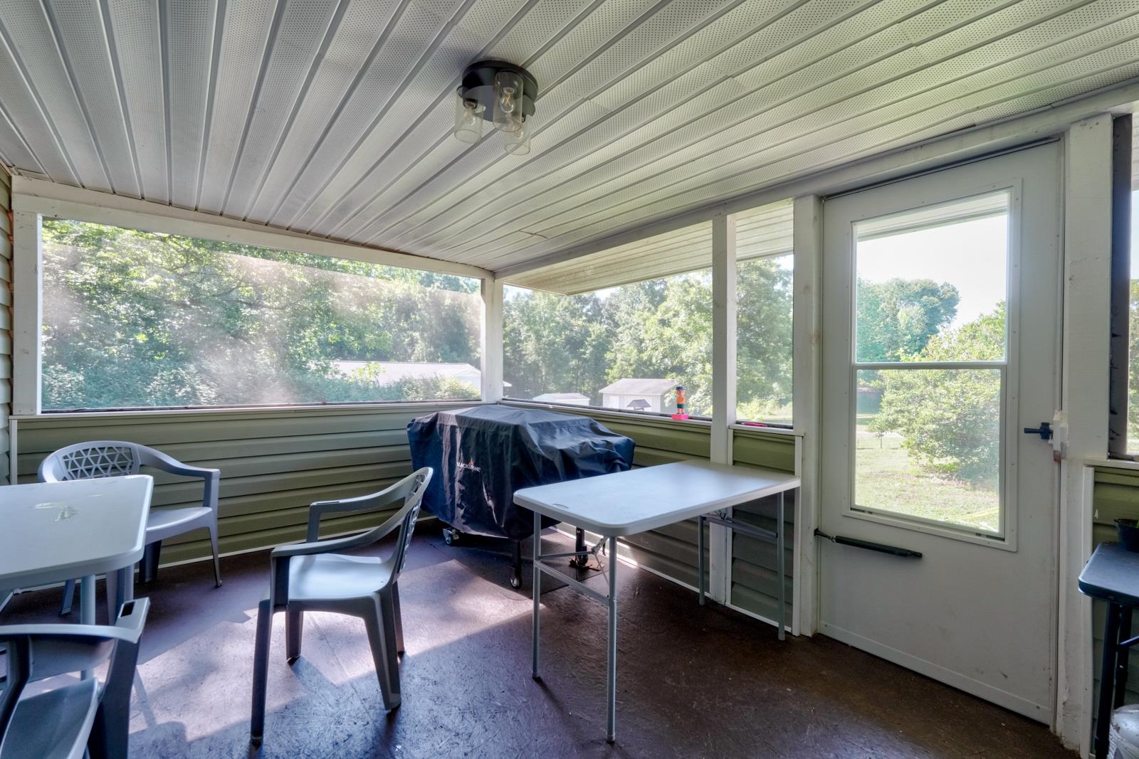 554 Green River Rd. Property Photo 46