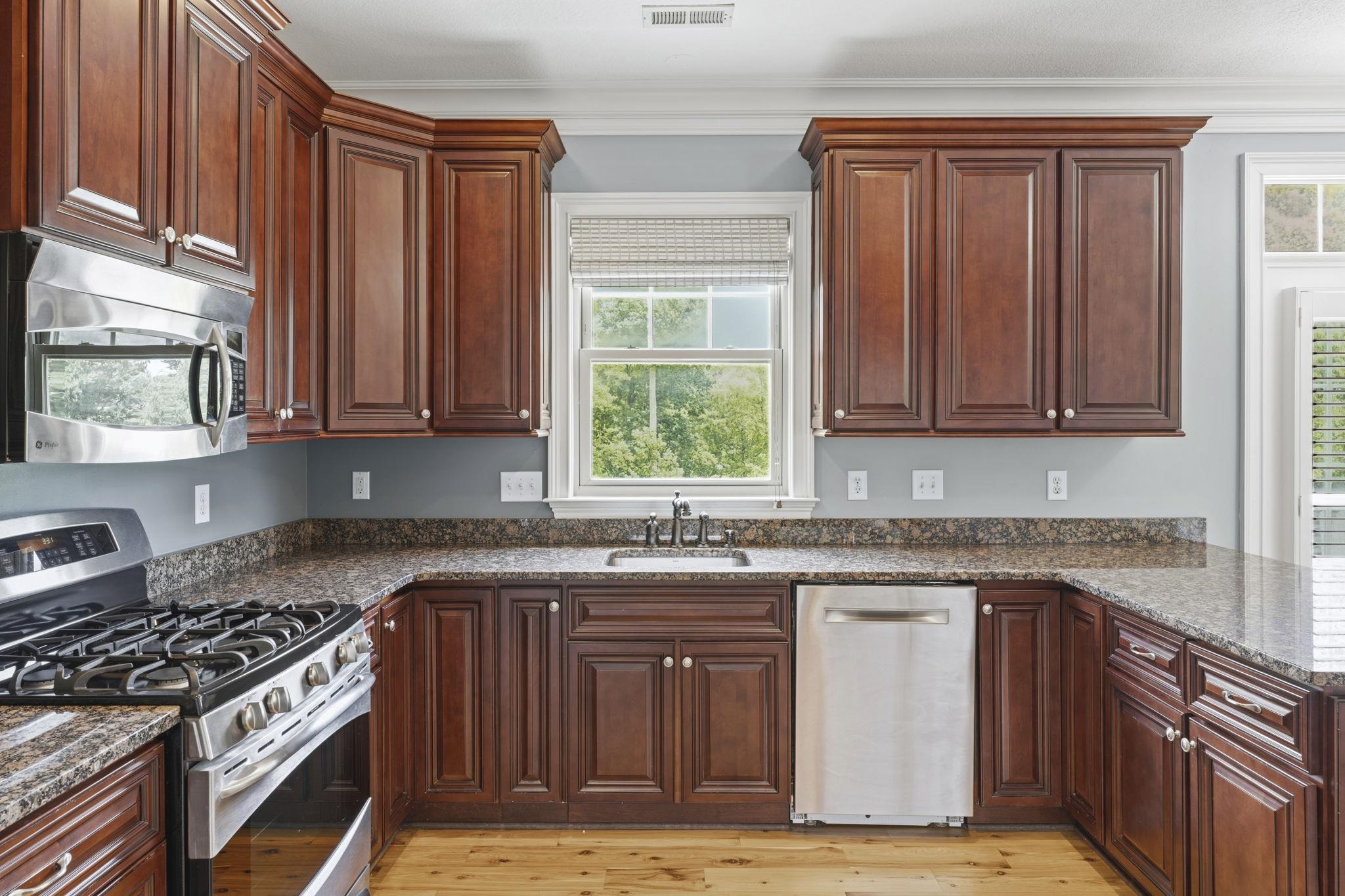 208 Carshalton Drive Property Photo 10