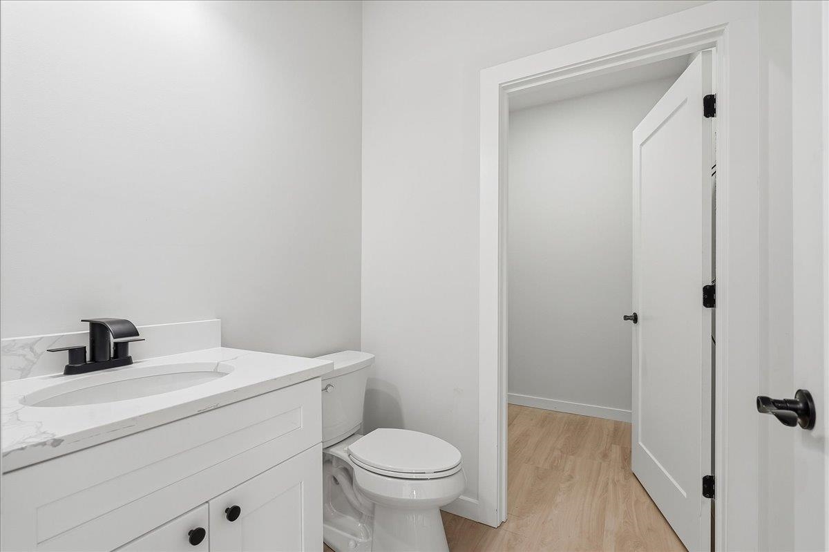 116 Current Drive Property Photo 8