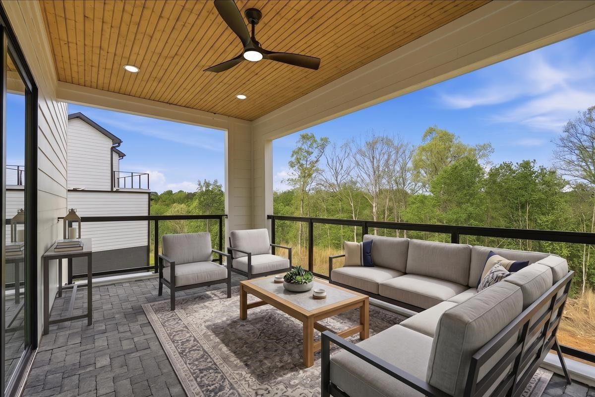 116 Current Drive Property Photo 19