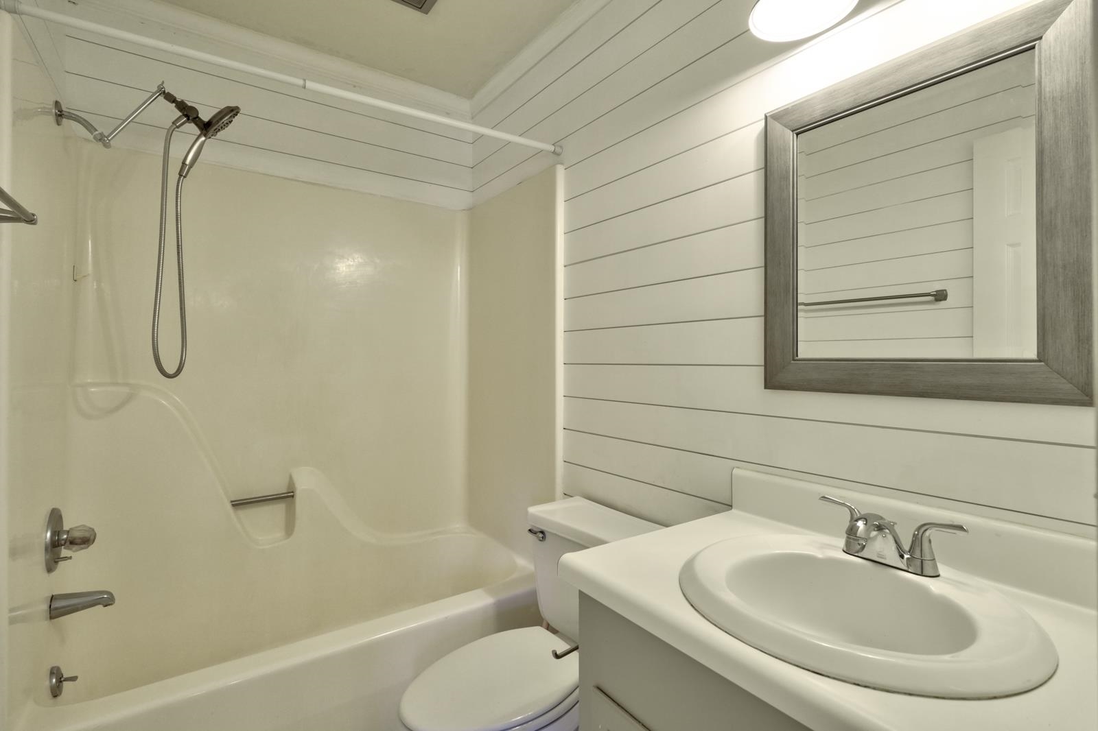 203 Bruton Place Property Photo 26