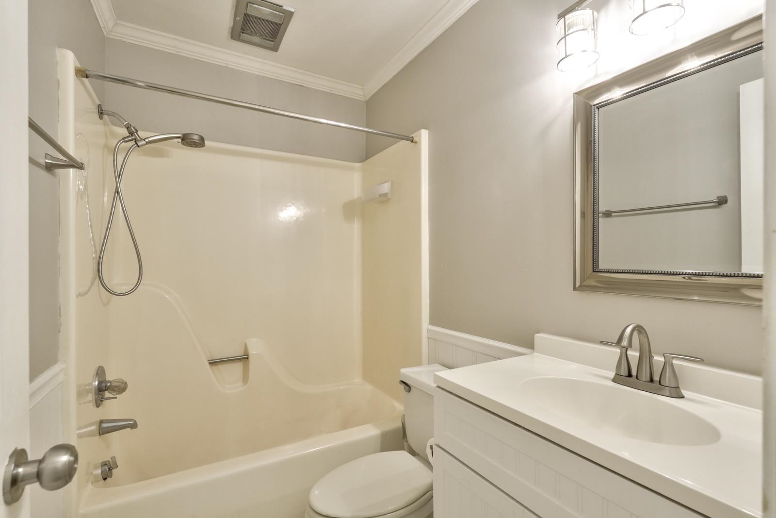 203 Bruton Place Property Photo 30