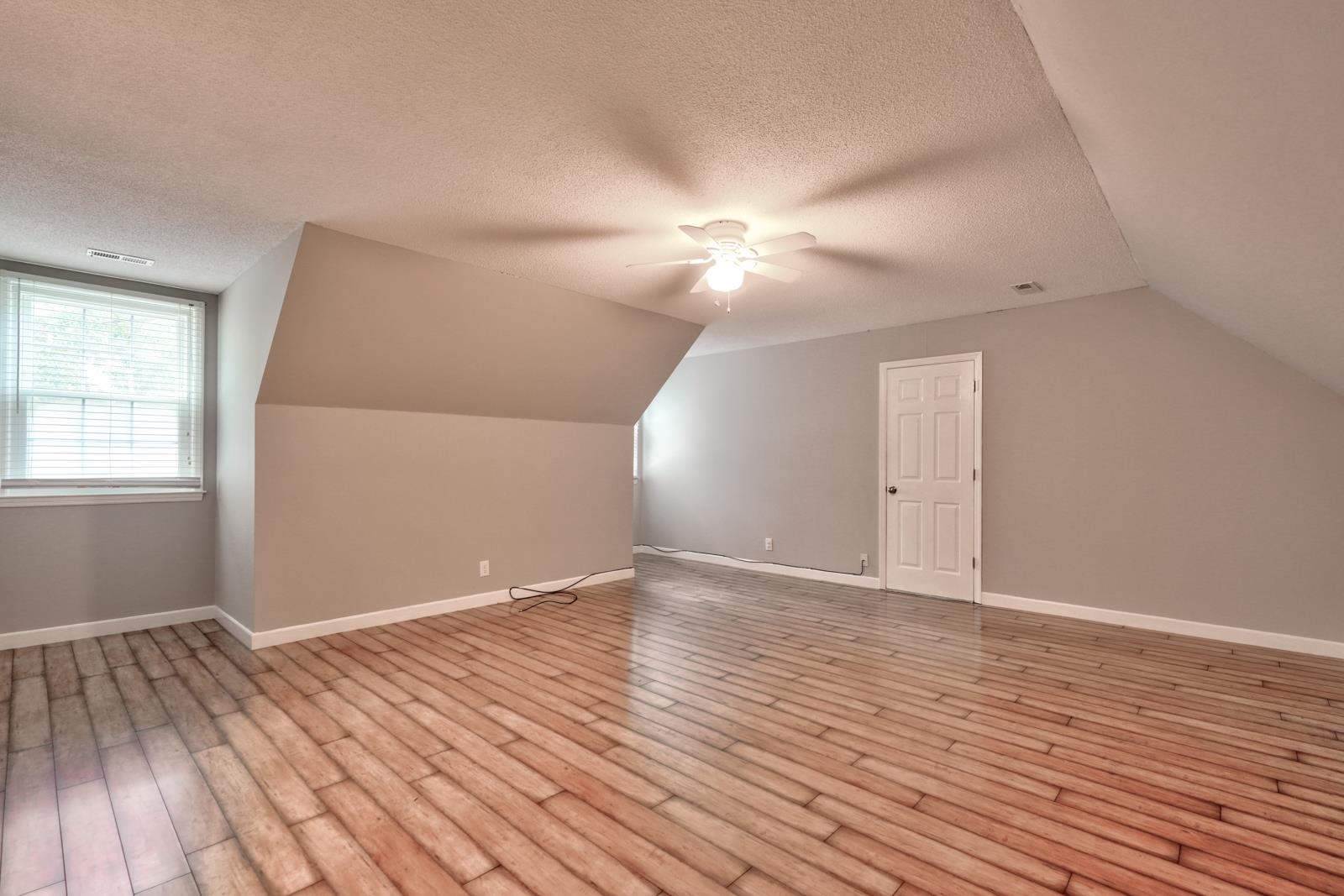 203 Bruton Place Property Photo 35