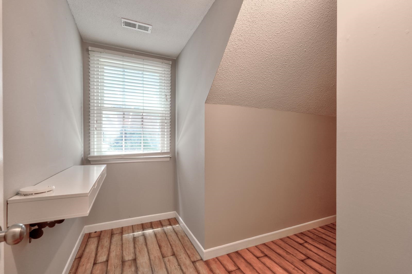 203 Bruton Place Property Photo 38