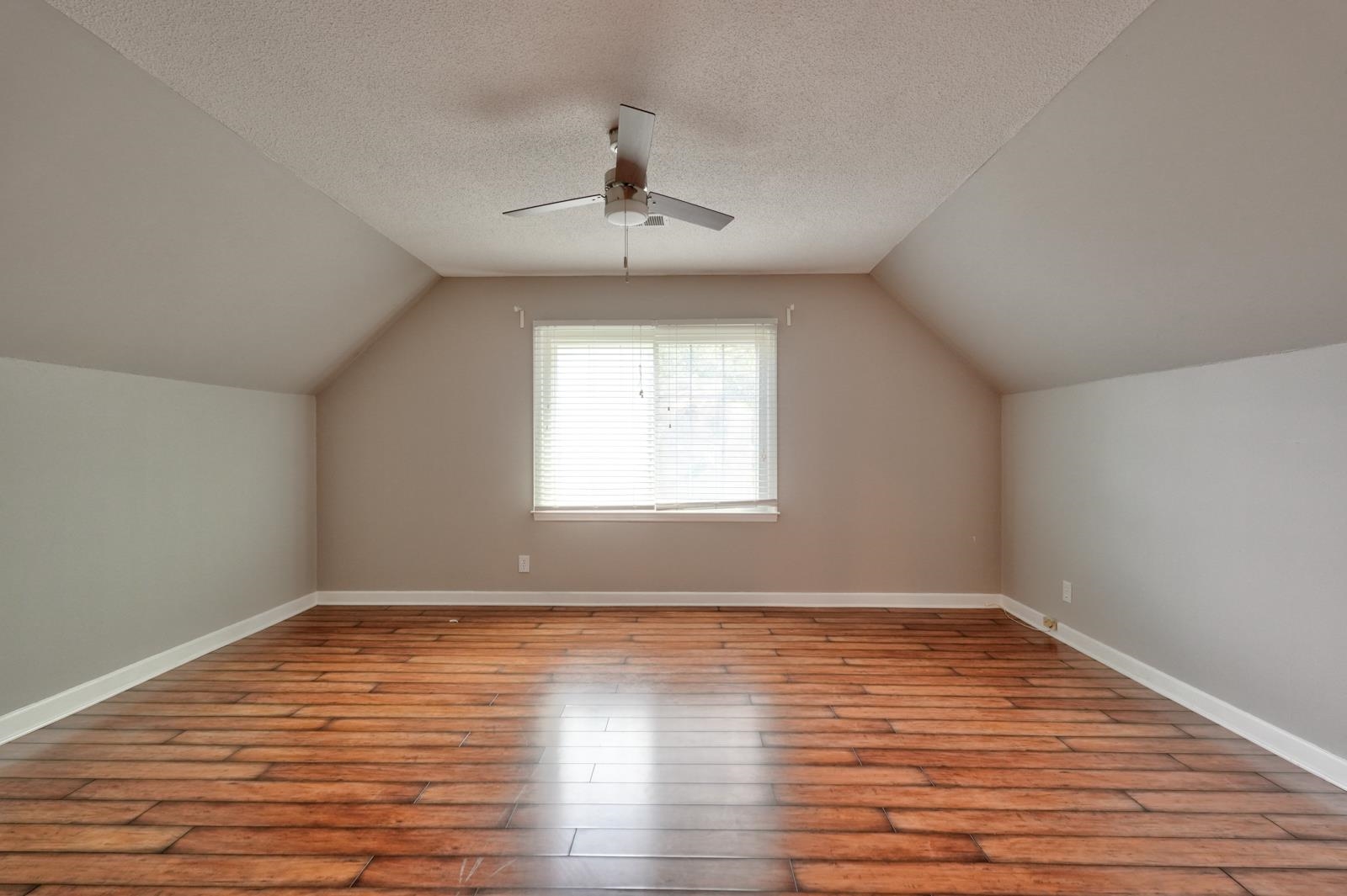 203 Bruton Place Property Photo 39