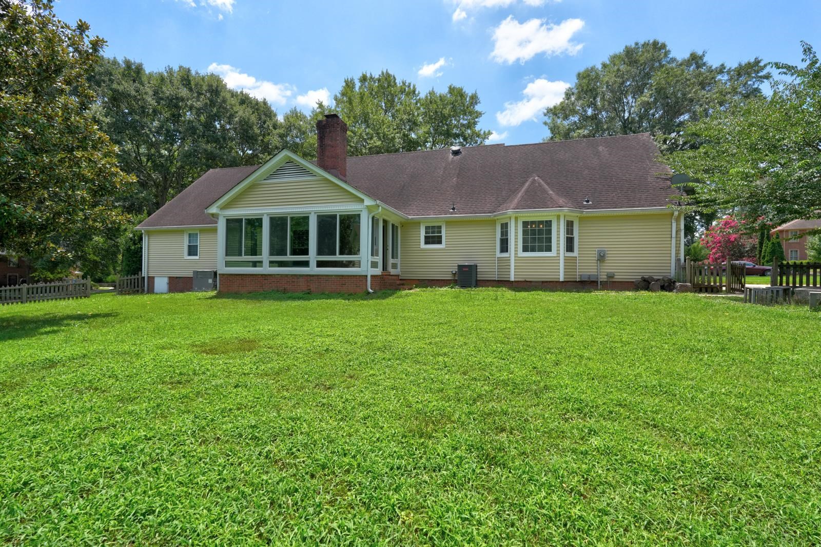 203 Bruton Place Property Photo 47