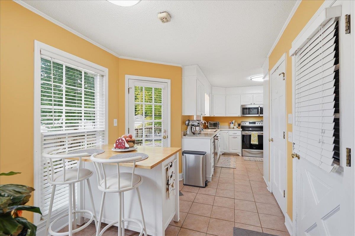 300 Sundance Way Property Photo 10
