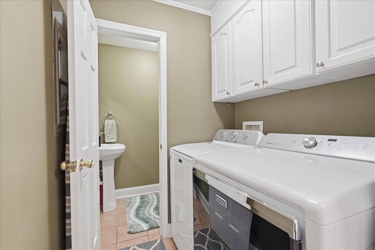 300 Sundance Way Property Photo 11