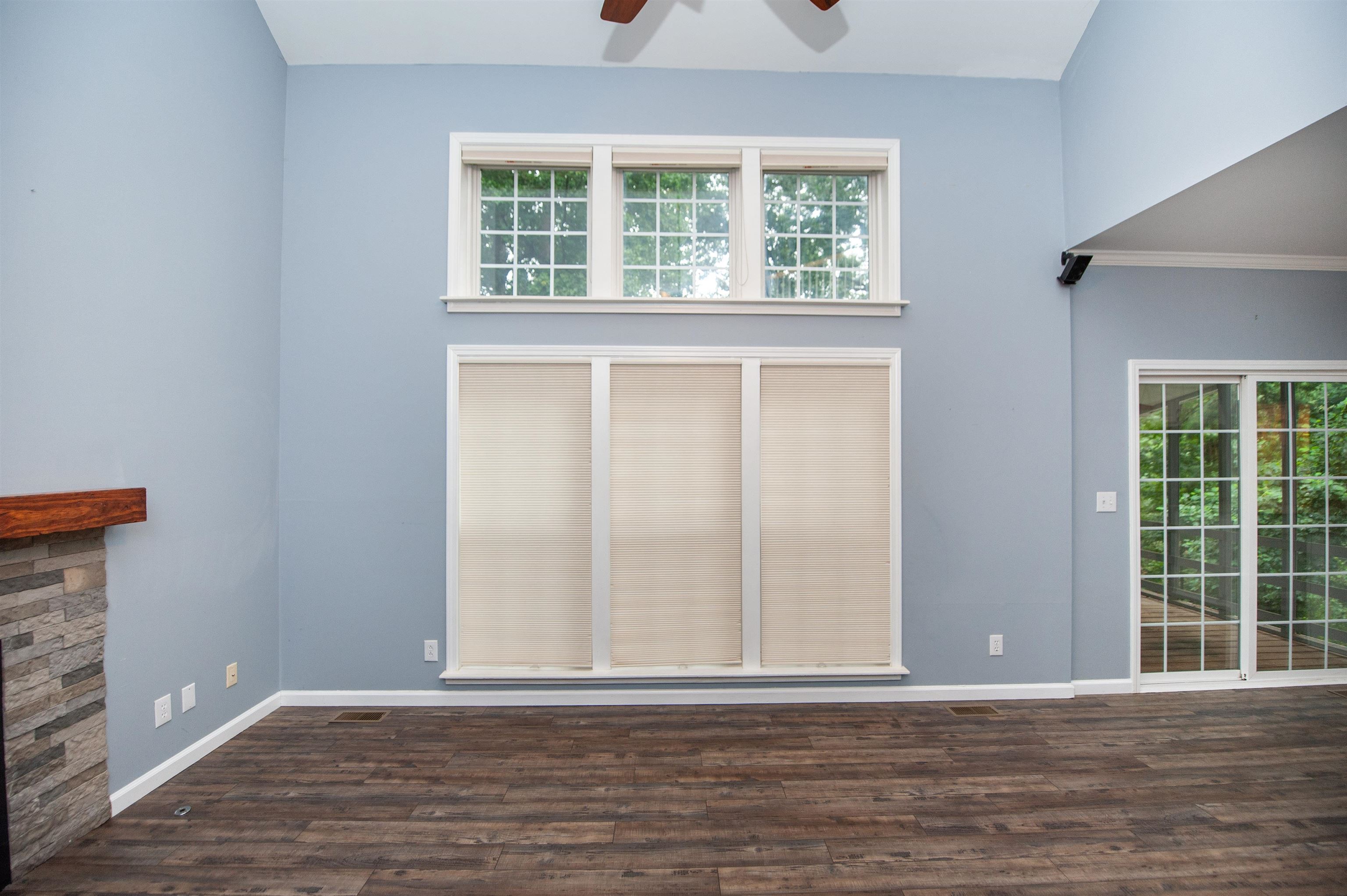 196 Timberleaf Drive Property Photo 8