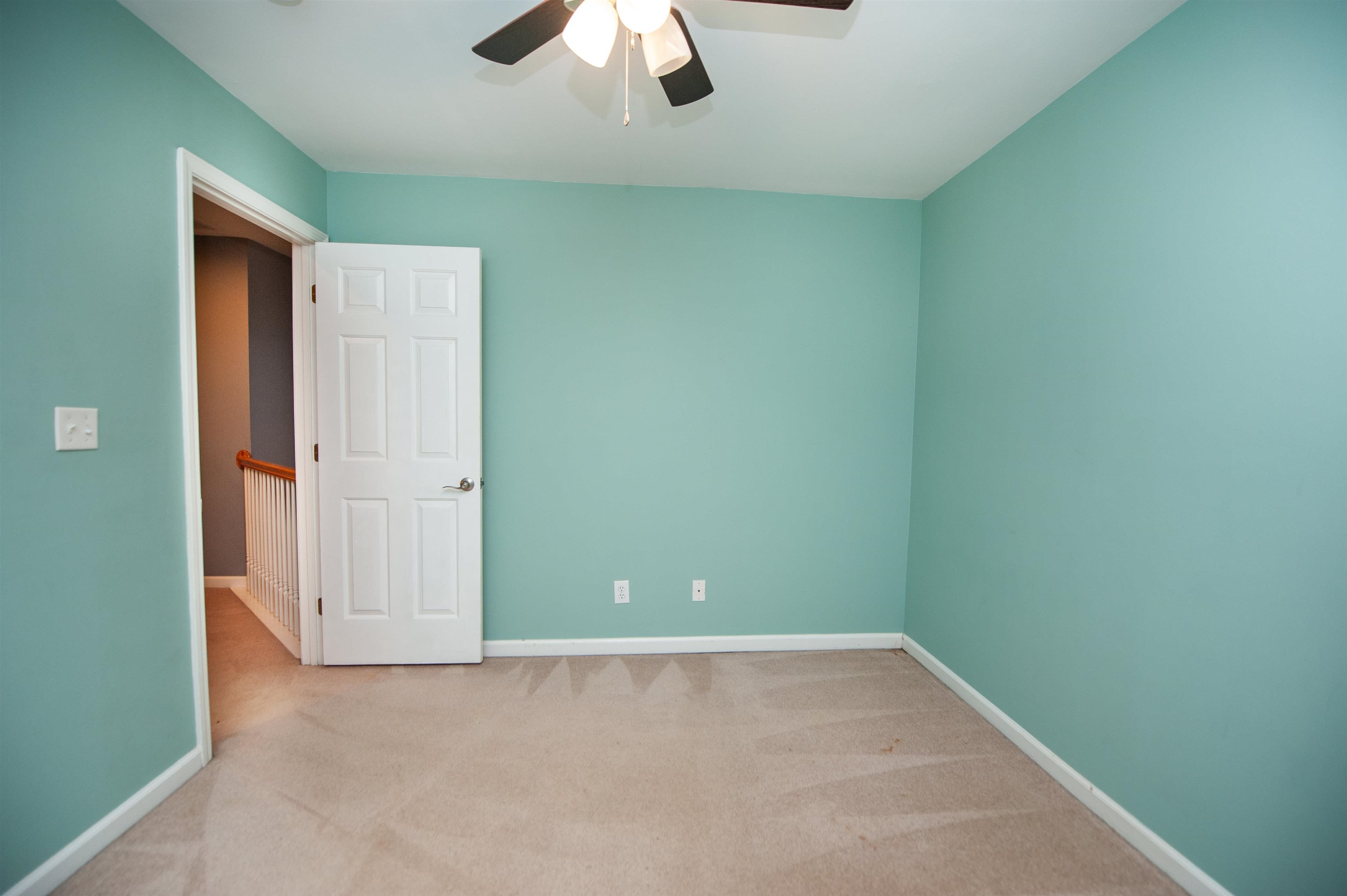 196 Timberleaf Drive Property Photo 28