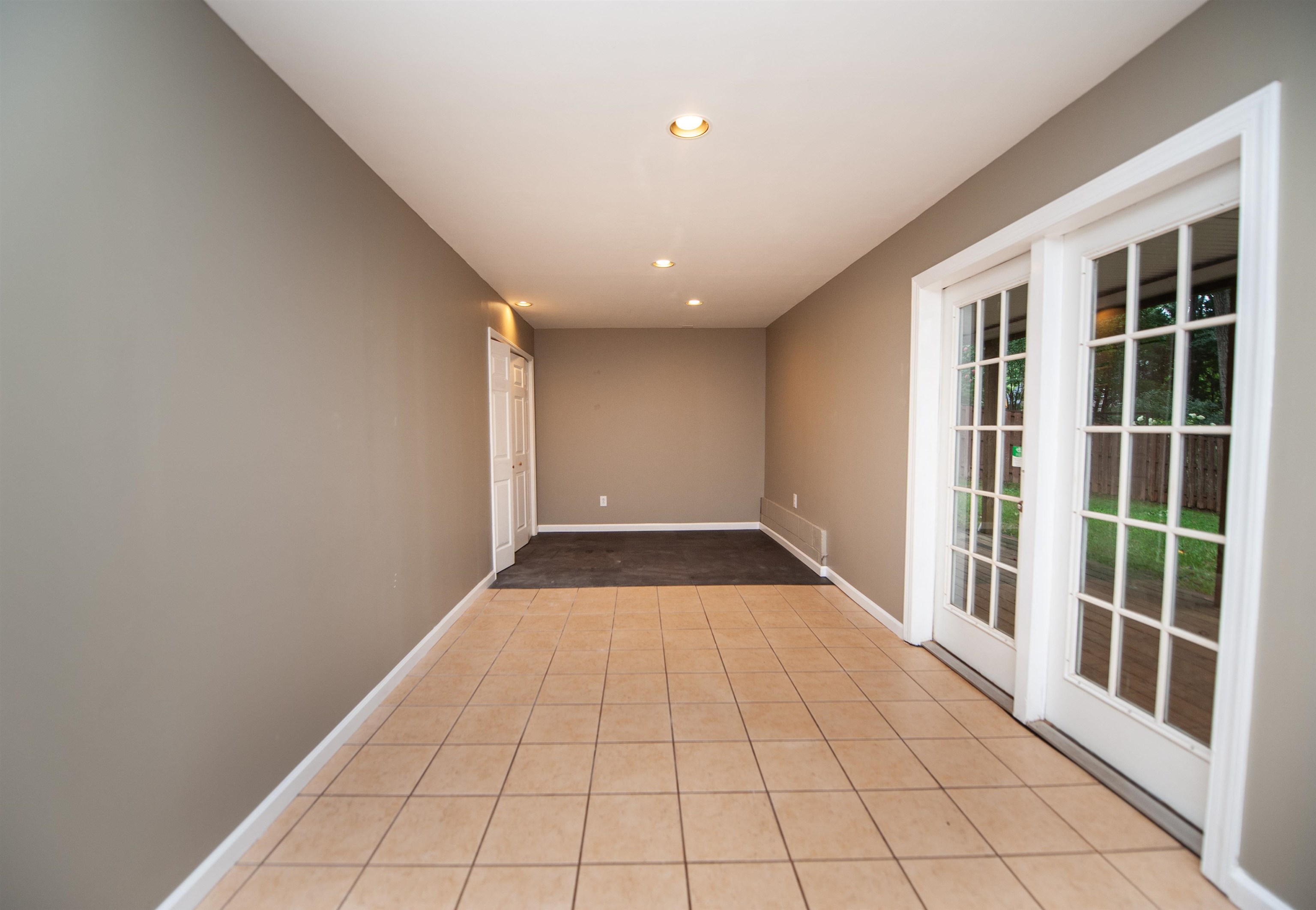 196 Timberleaf Drive Property Photo 31