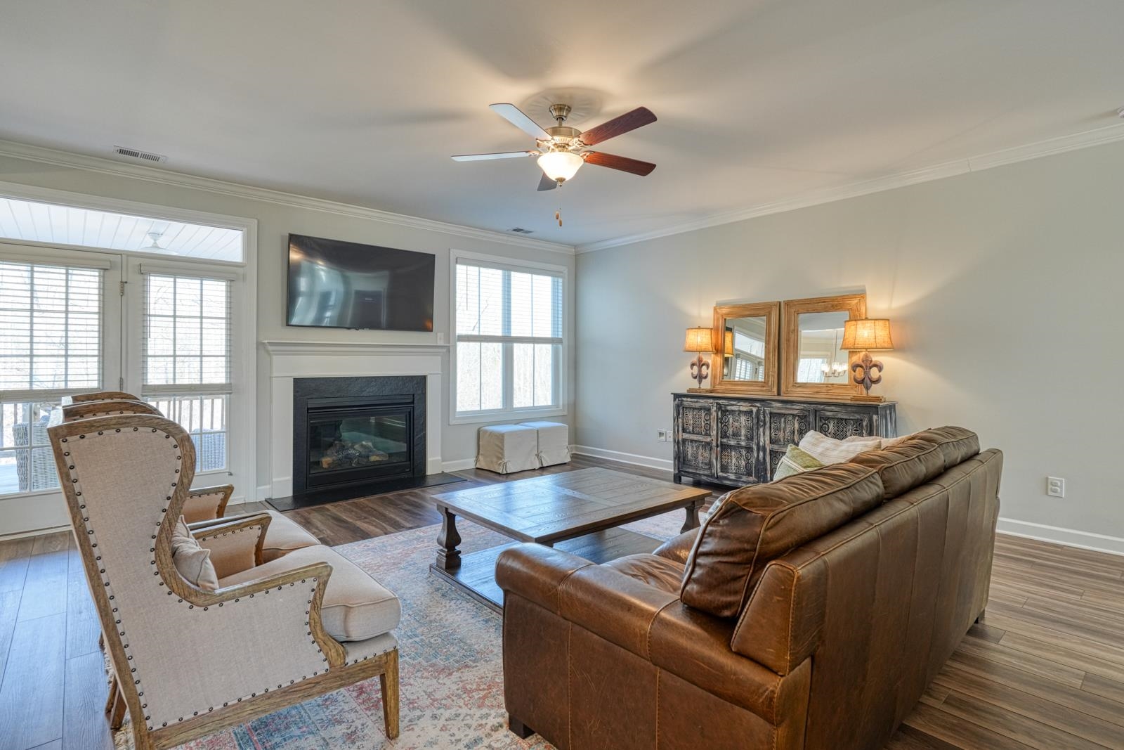 160 Scotts Bluff Drive Property Photo 6