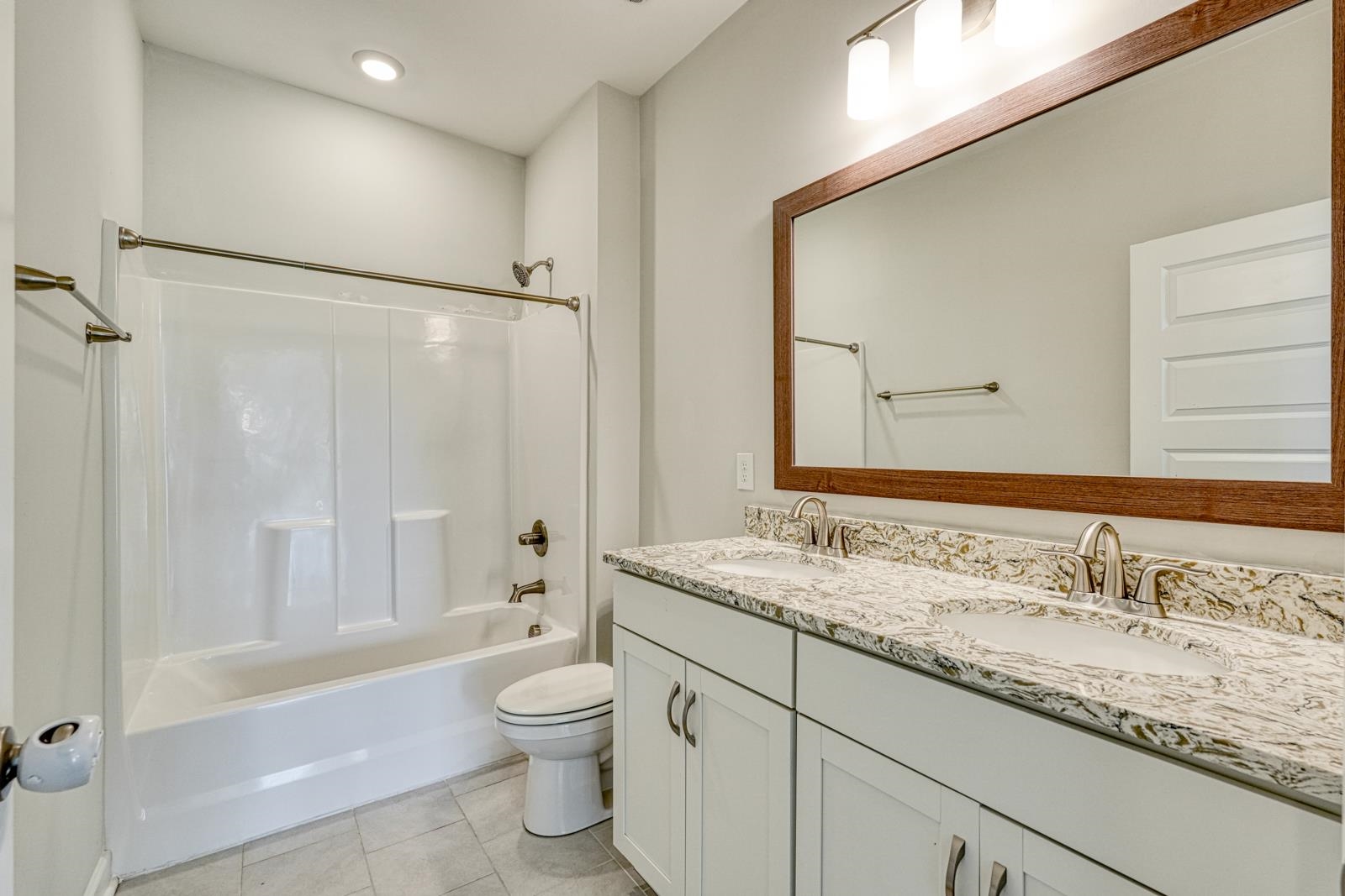 160 Scotts Bluff Drive Property Photo 36