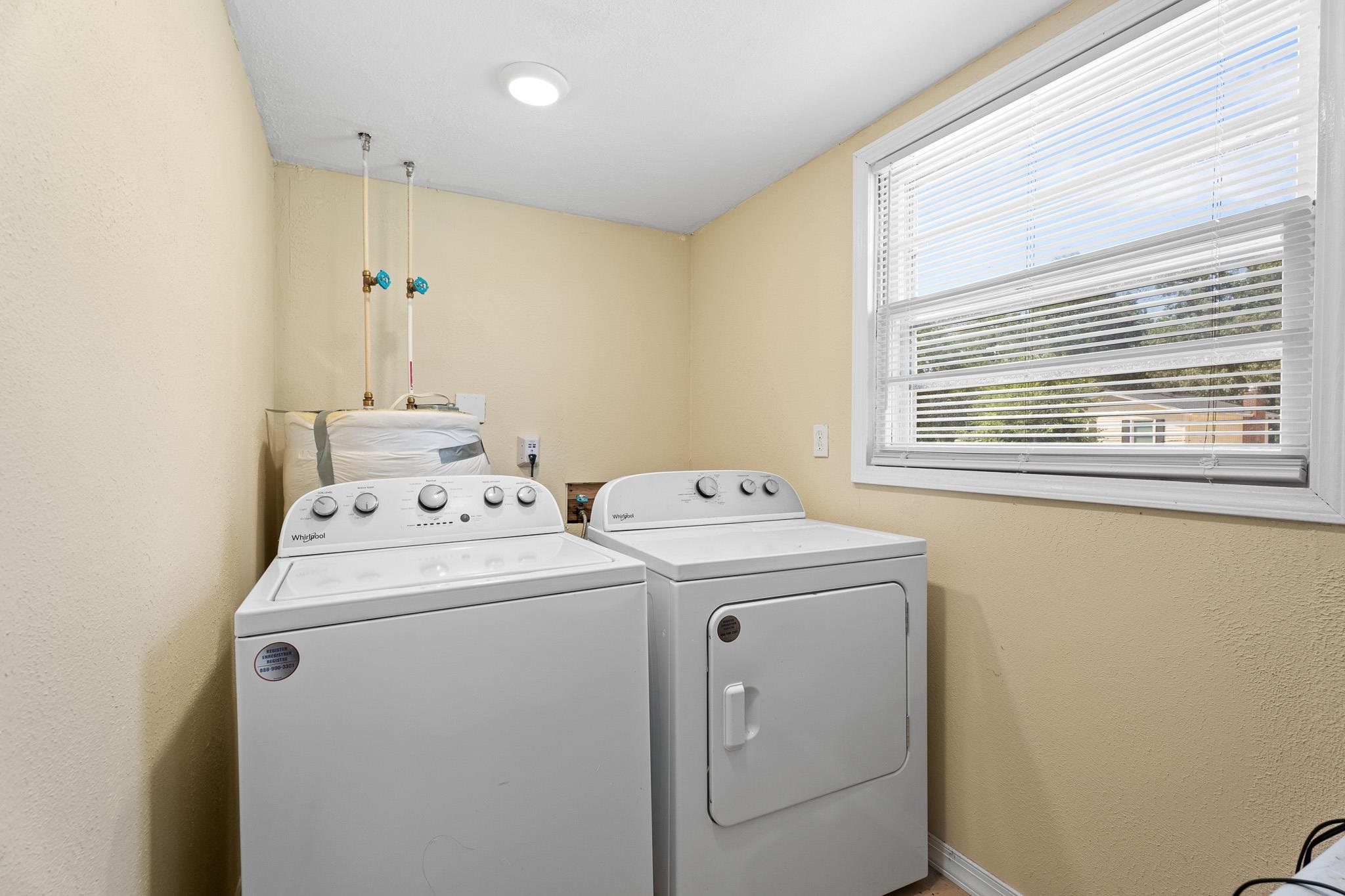 313 Alder Drive Property Photo 17